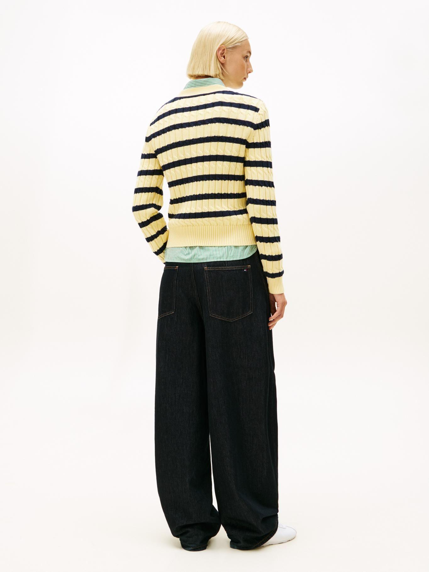 Sweater Essential y Punto Cable Tommy Hilfiger Amarillo-2