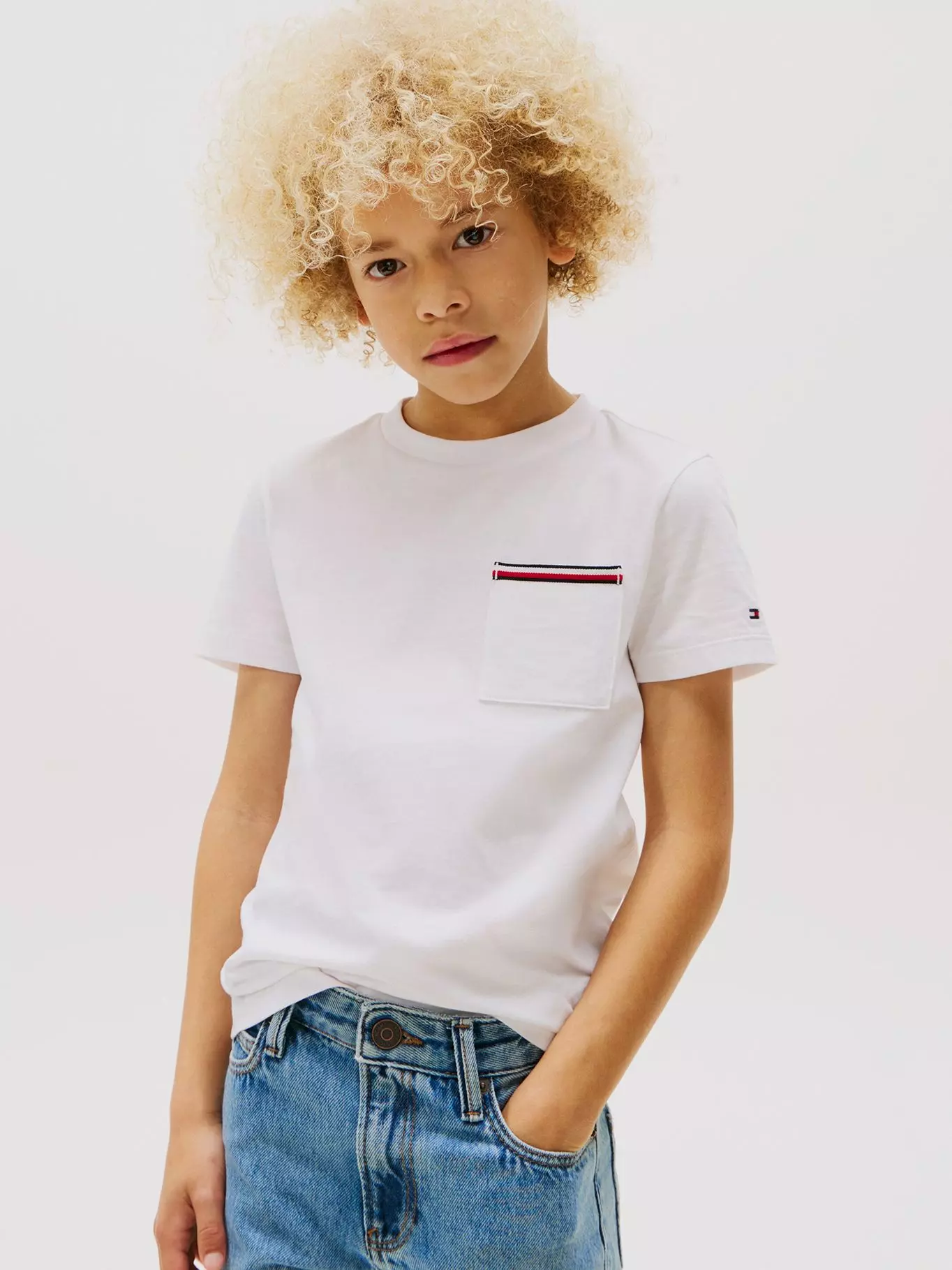 Polera Bolsillo Distintivo Parche Blanco Tommy Hilfiger-0