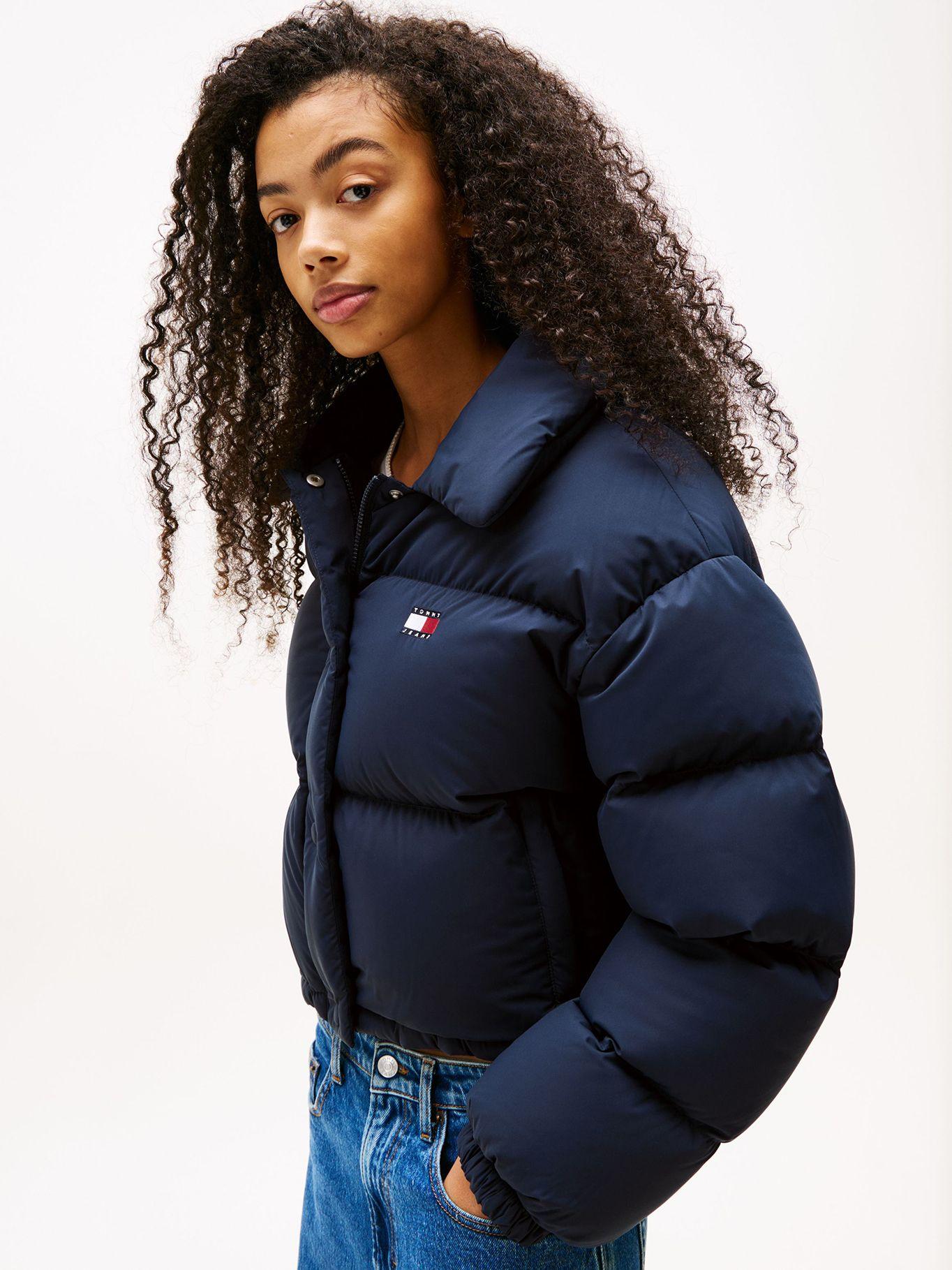 Parka Cropped Acolchada Con Logo Azul Tommy Jeans-4