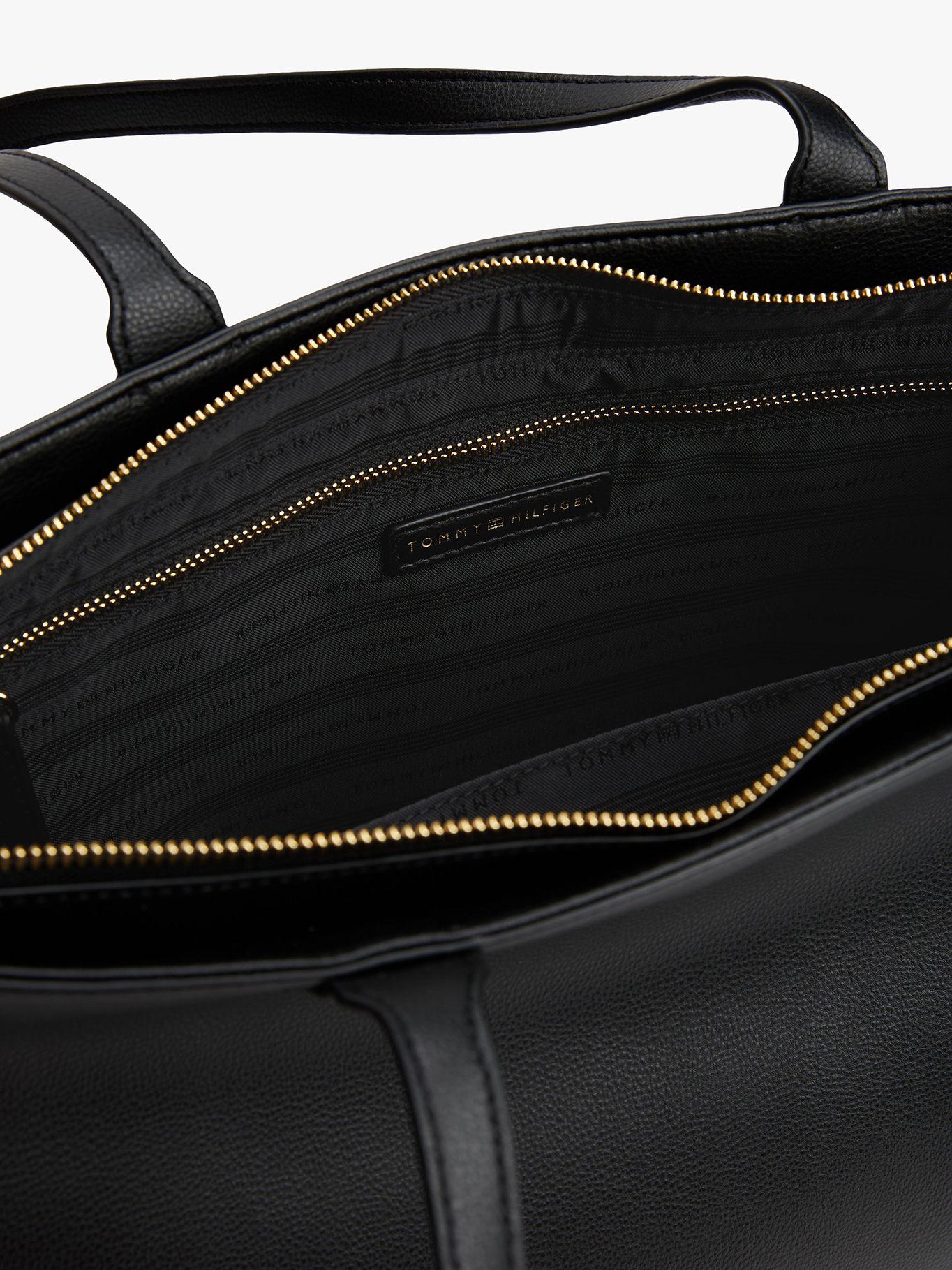 Tote Essential Con Logo Negro Tommy Hilfiger-3