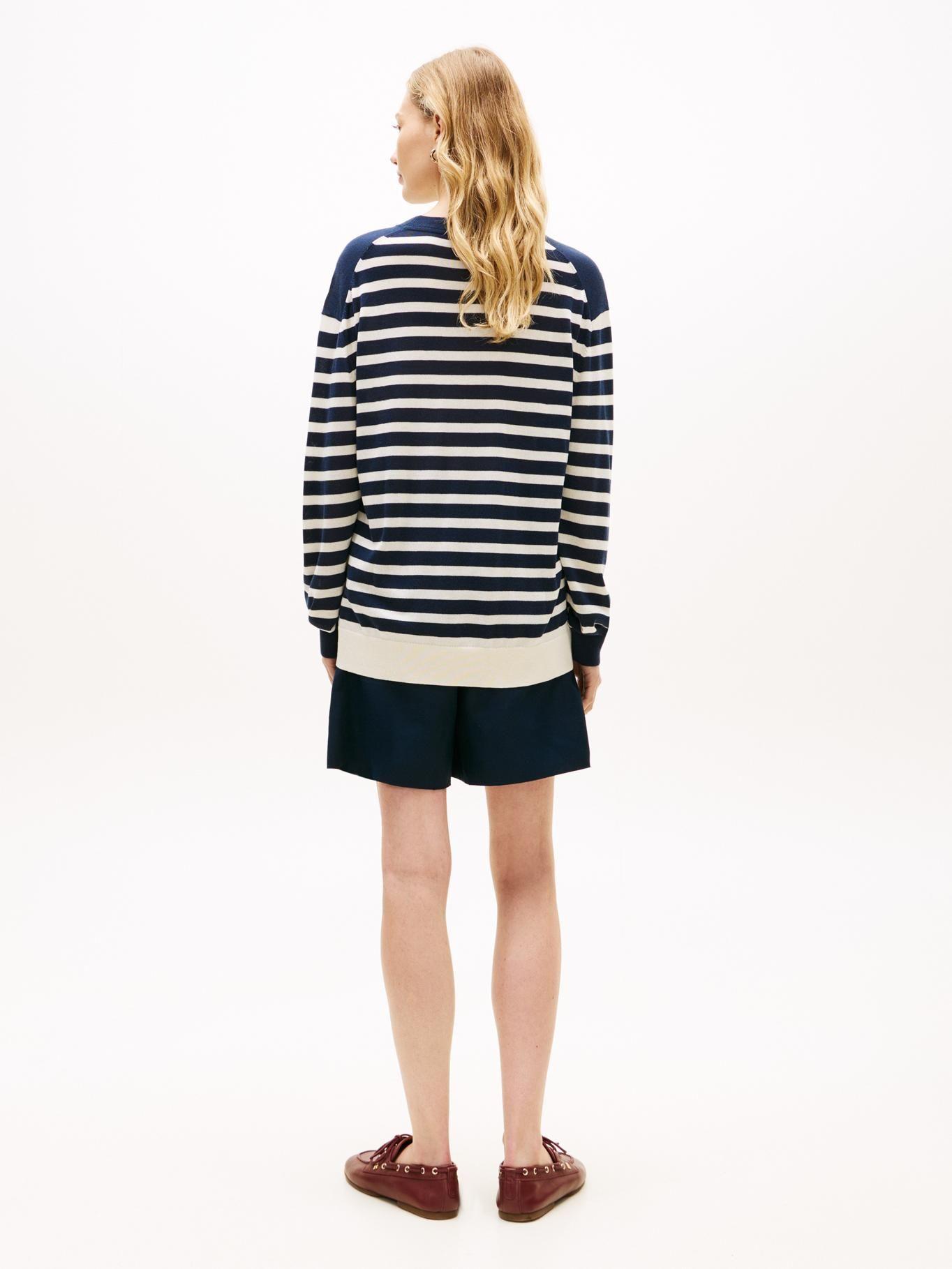 Sweater Light Layering Con Logo-2