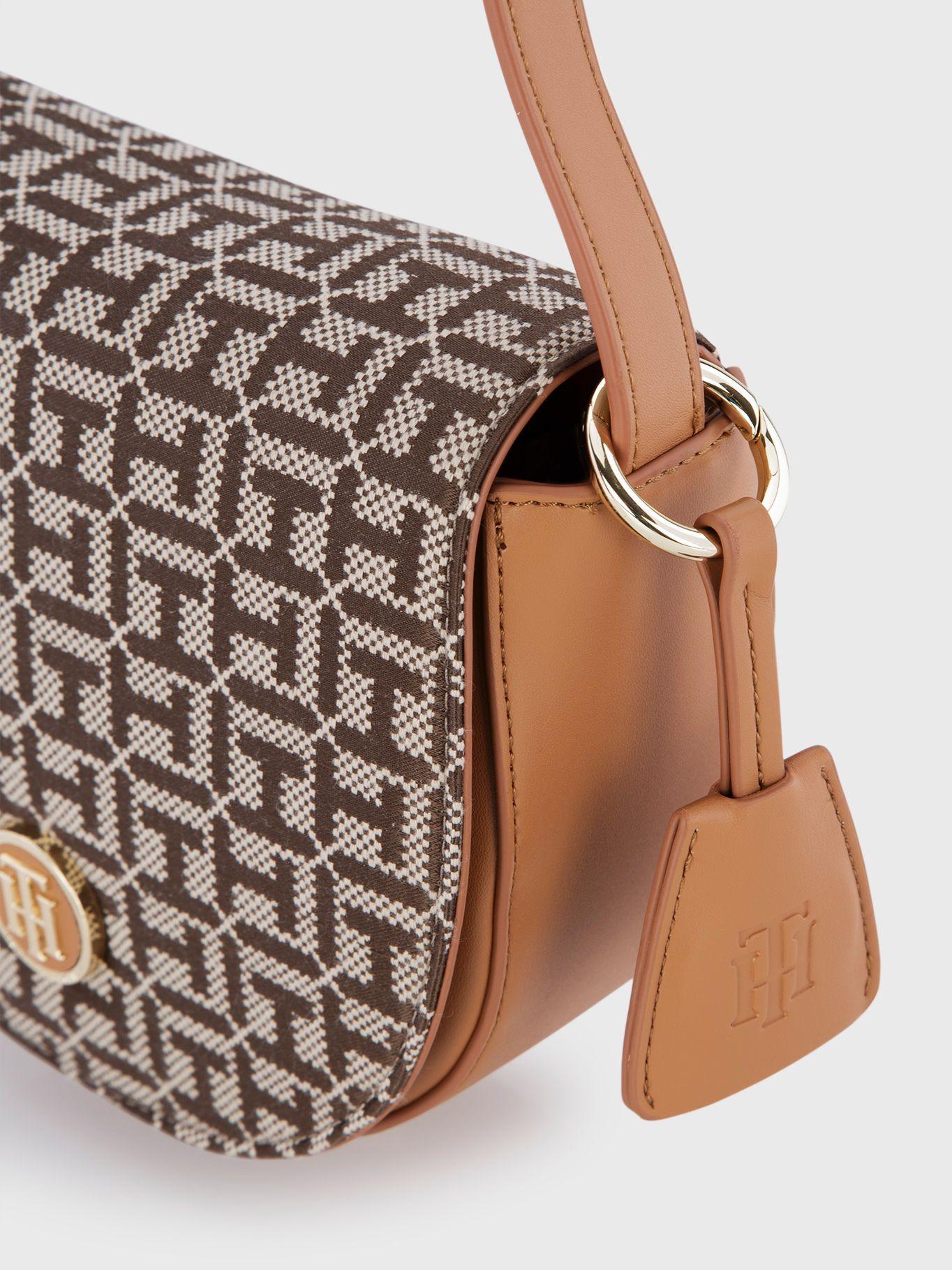 Cartera Saddle Jacquard Café Tommy Hilfiger M2-2