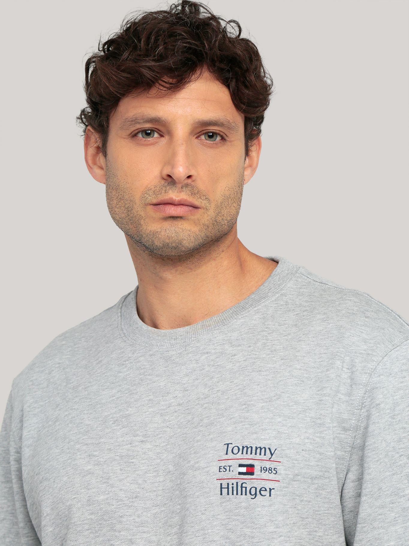 Polerón Solid Stack Logo Gris Tommy Hilfiger-4