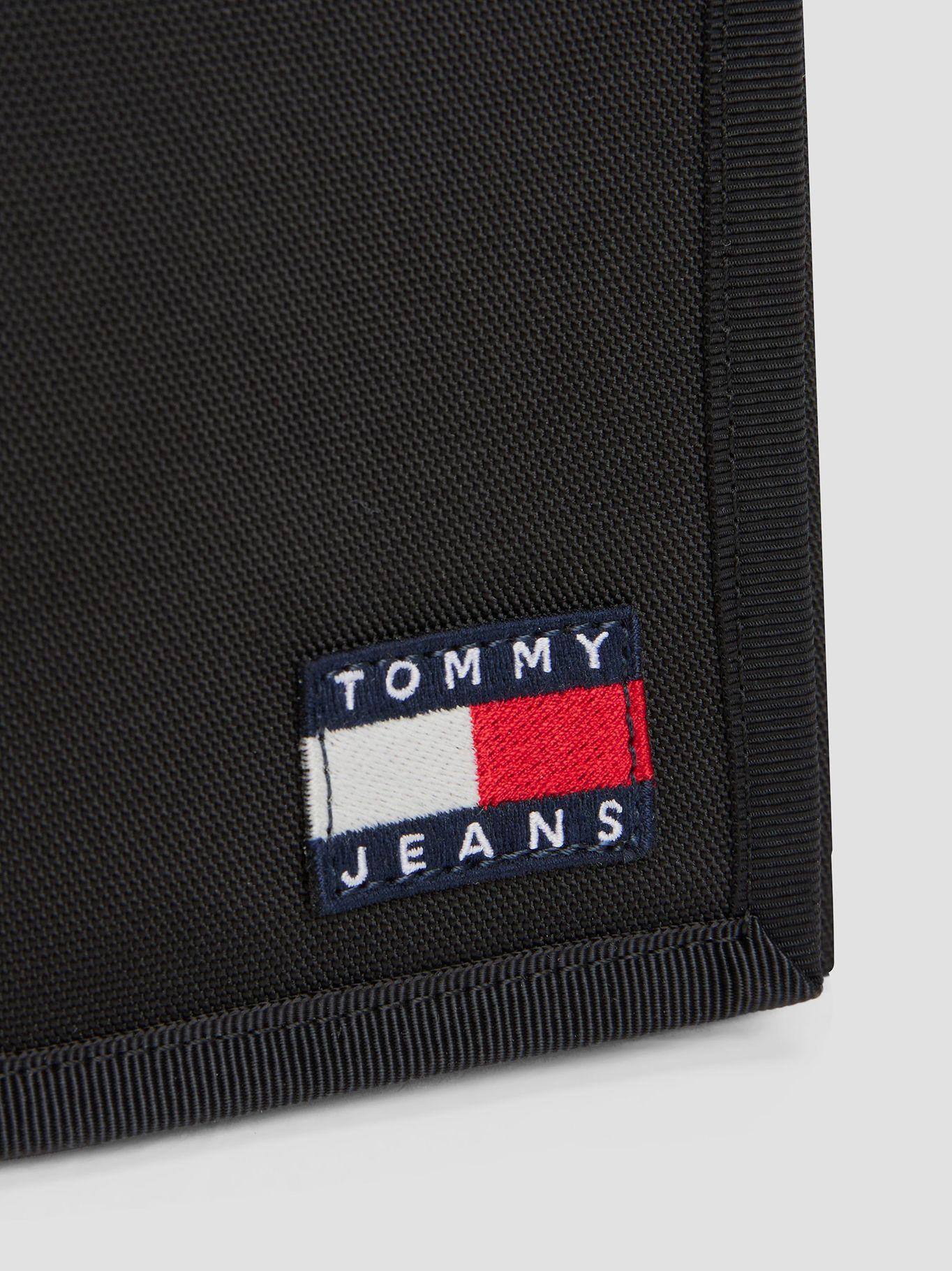 Billetera Daily Essential Negro Tommy Jeans-3
