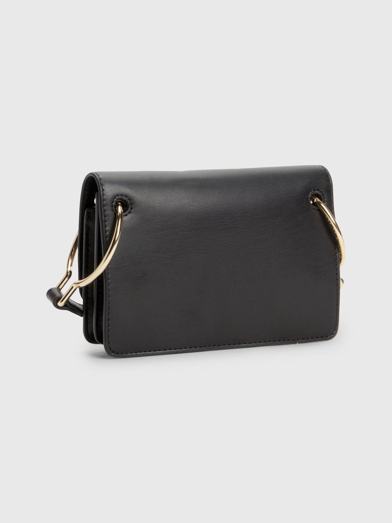 Bandolera Cruzada Con Monograma Negro Tommy Hilfiger-2
