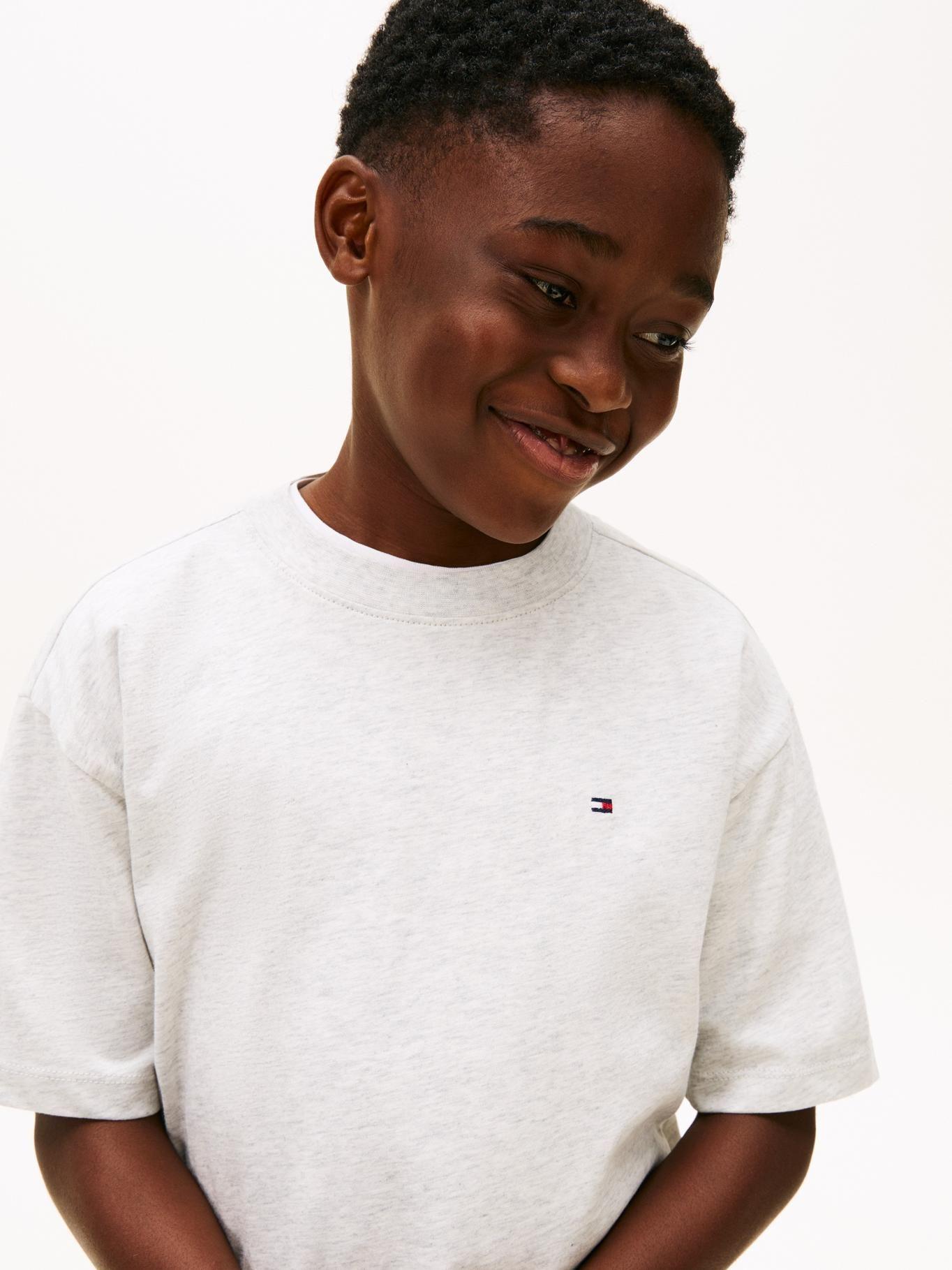 Polera Essential Archive Logo-3