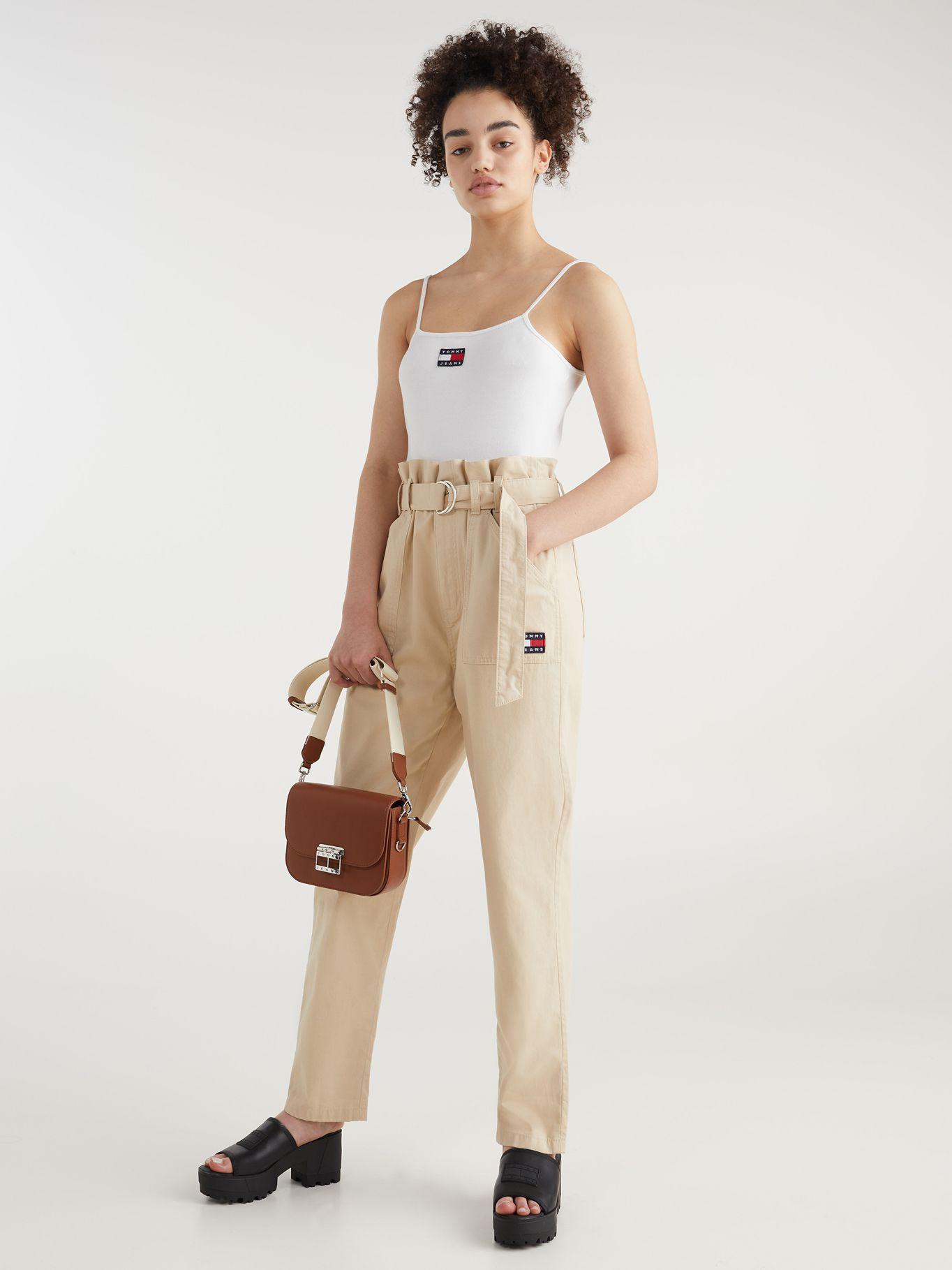Pantalón Mom Paperbag Beige Tommy Jeans JN2-0