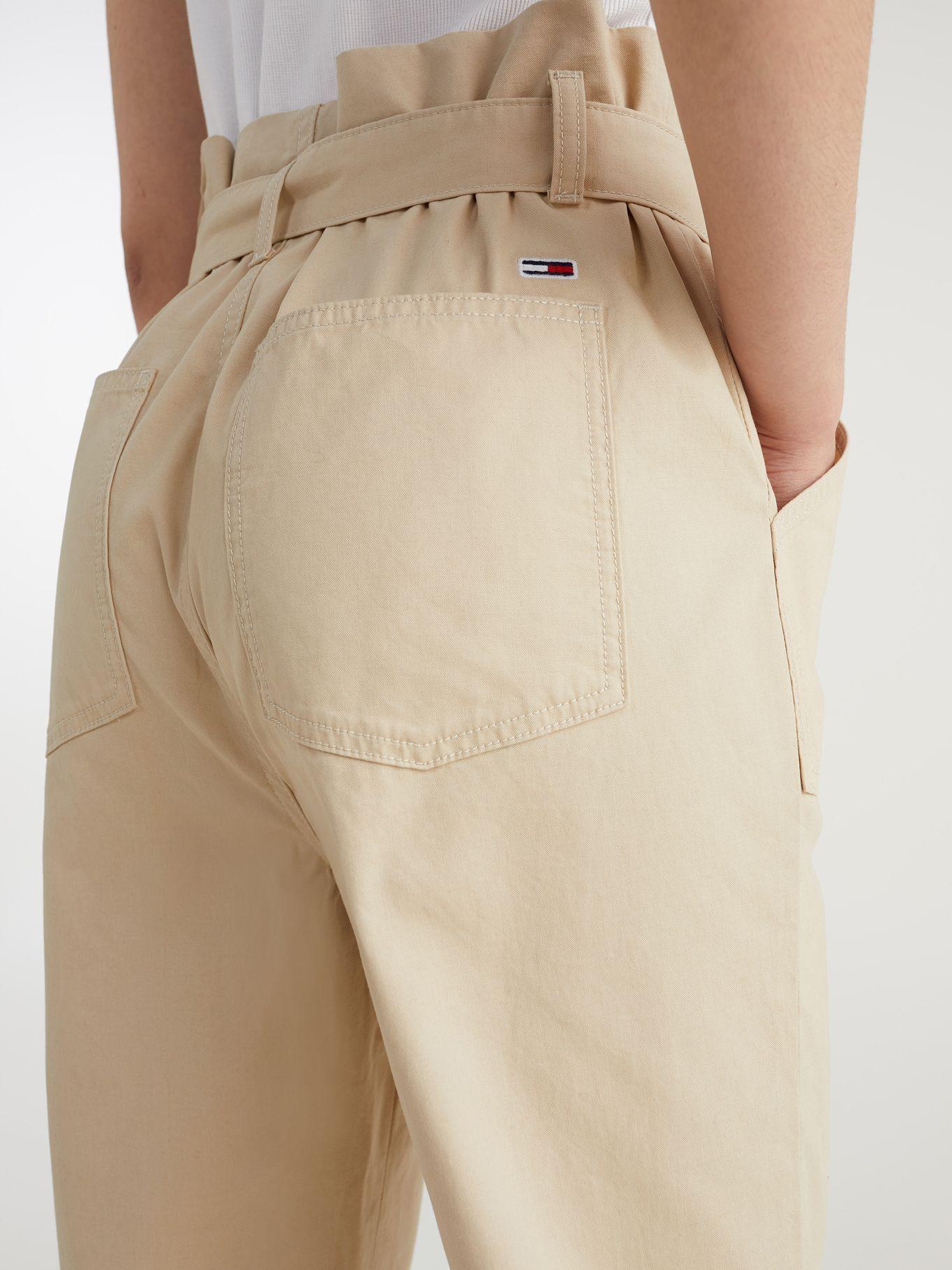 Pantalón Mom Paperbag Beige Tommy Jeans JN2-2
