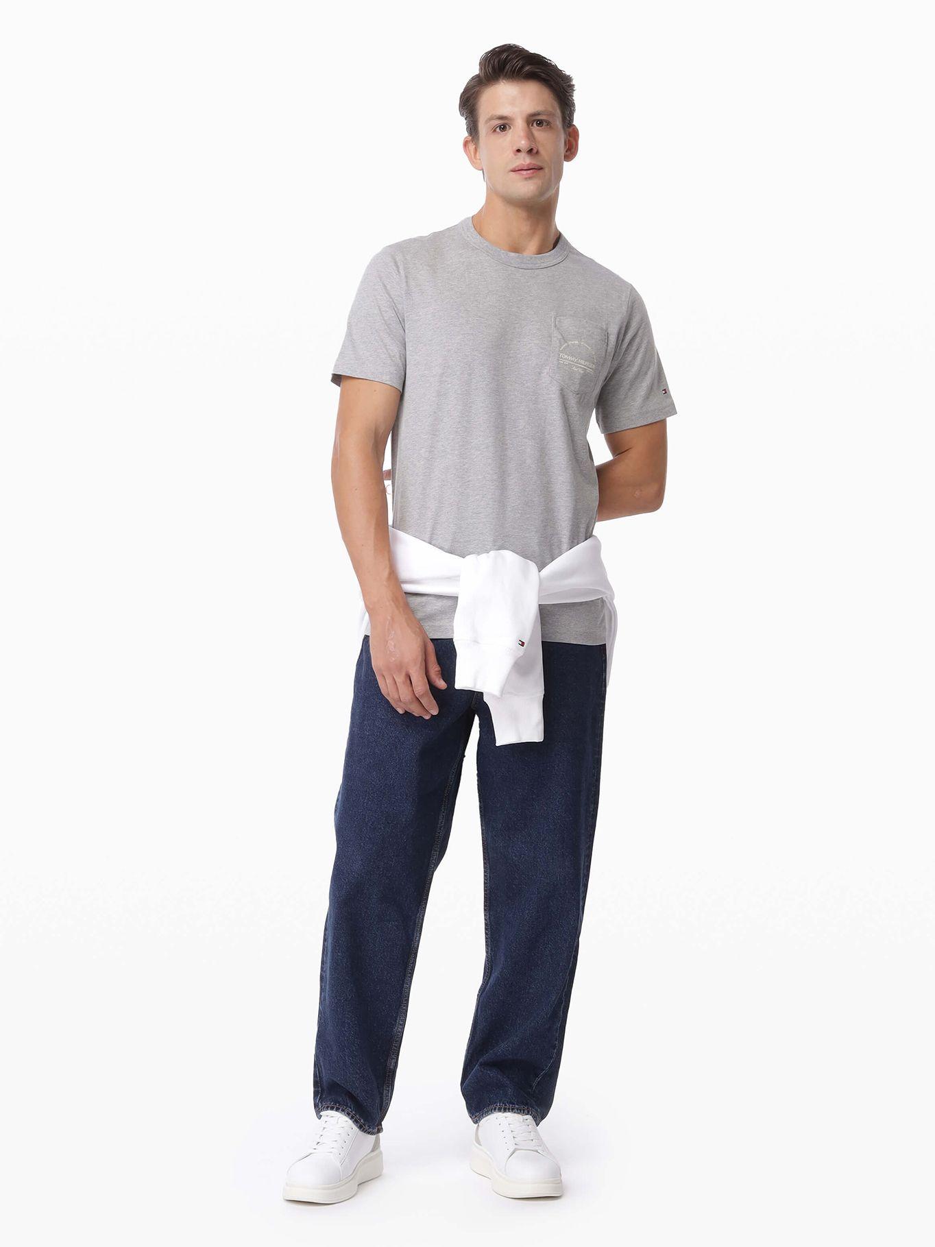 Polera Arch Pocket Con Logo Gris Tommy Hilfiger-1