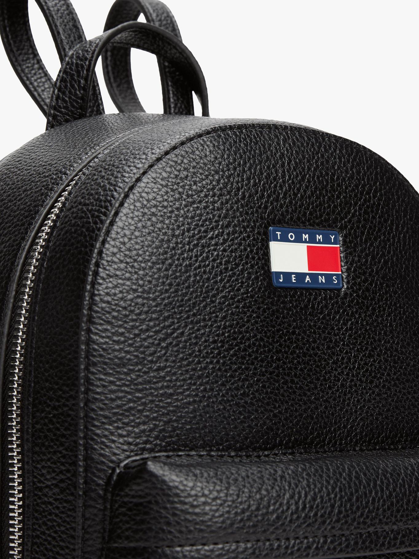 Mochila Must Con Logo Engomado Negro Tommy Jeans-4