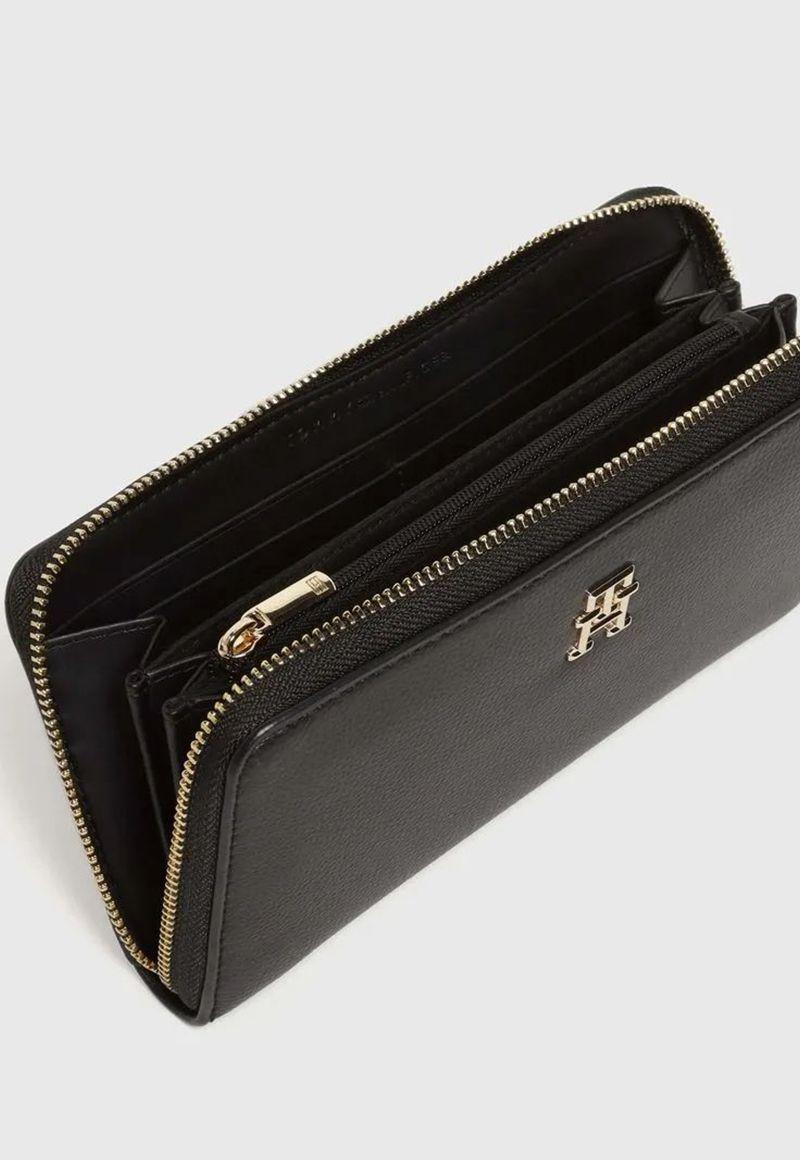 Billetera Soft Con Cierre Negro BDS Tommy Hilfiger-2