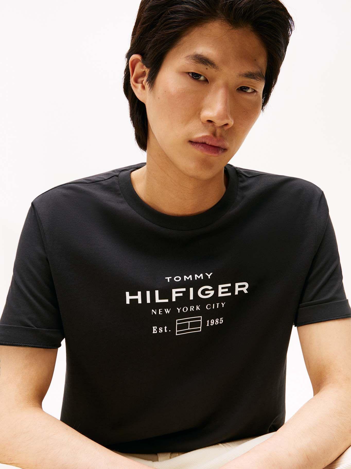 Polera Stack Graphic Logo Negro Tommy Hilfiger-3