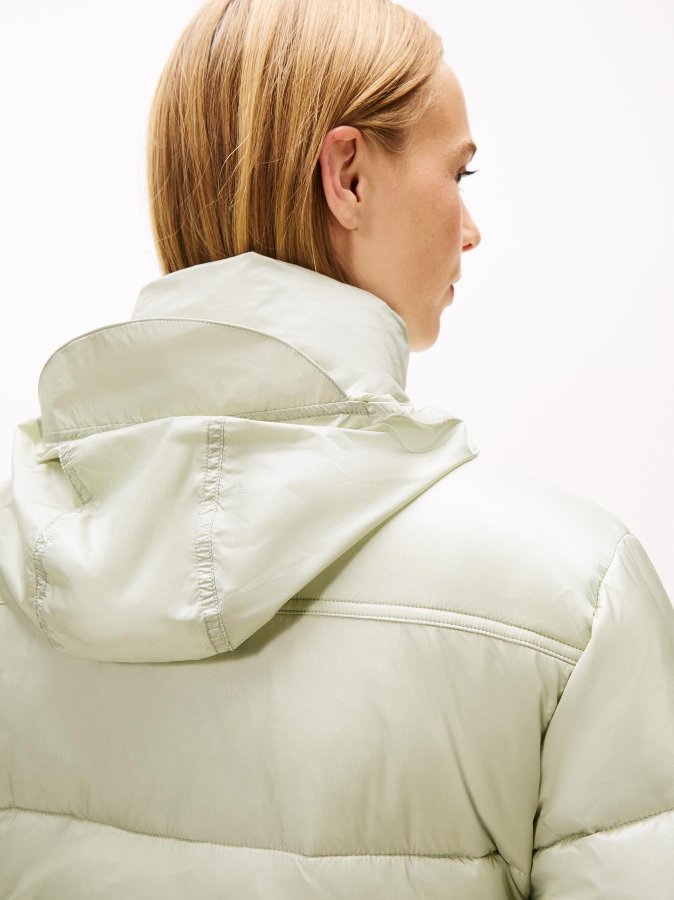 Parka Hooded Acolchada Packable Verde Tommy Jeans-4