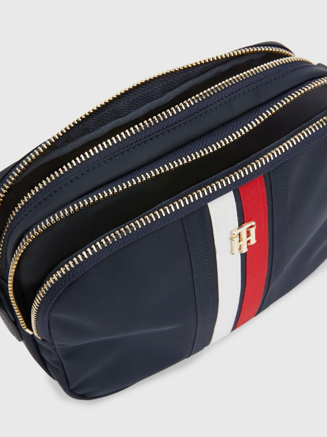Cartera Poppy Global Stripe Azul Tommy Hilfiger-3