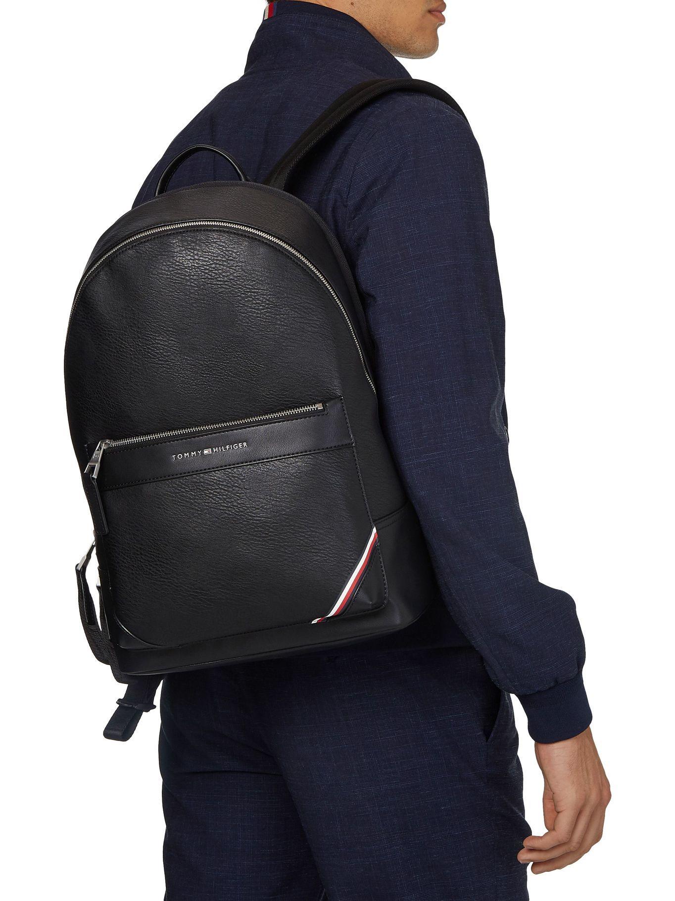 Mochila 1985 Logo Negro Tommy Hilfiger JN2-3