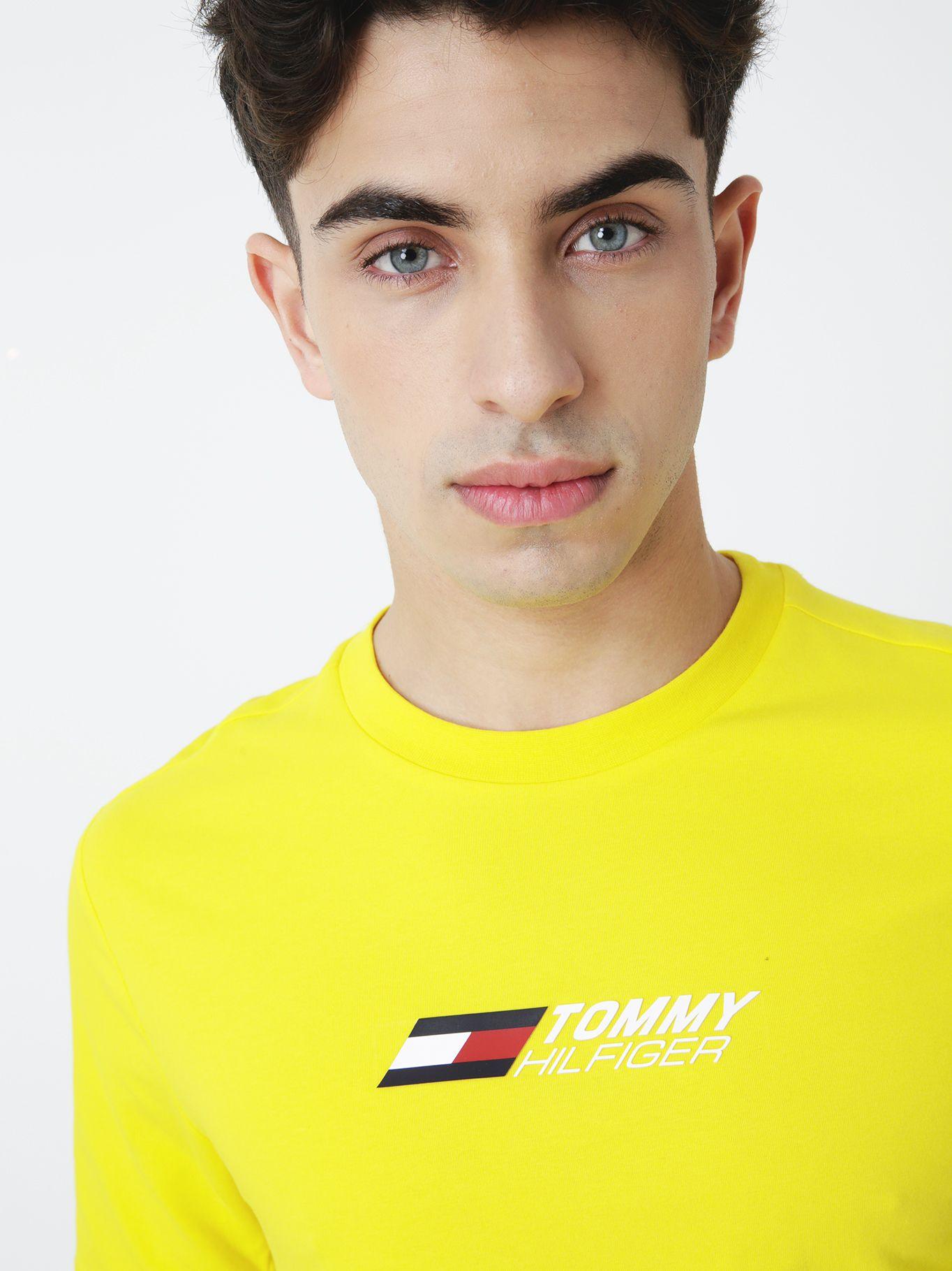 Polera Sport Essential Logo Amarillo Tommy Hilfiger-3