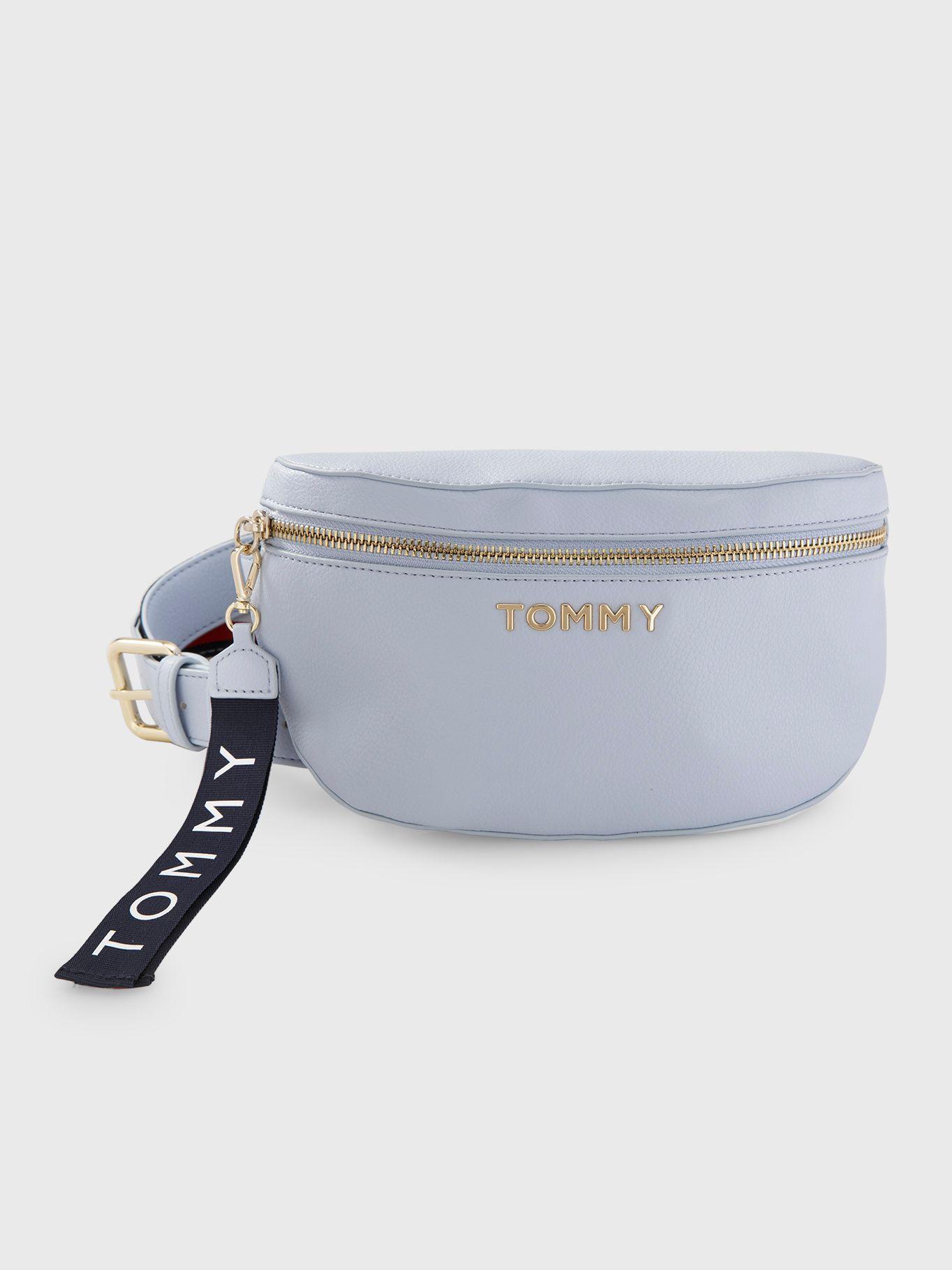 Riñonera Day Charm Celeste Tommy Hilfiger M2-0