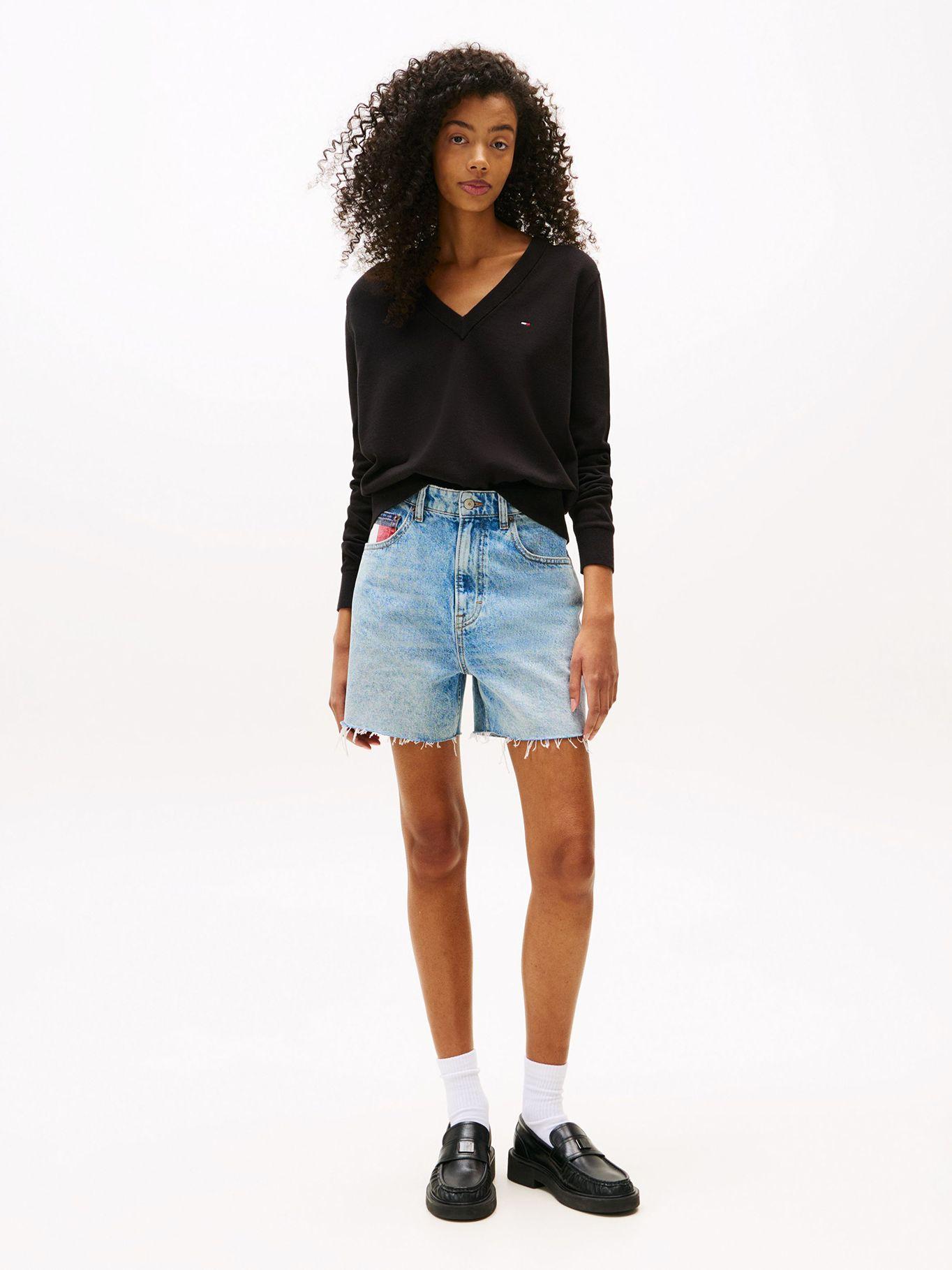 Sweater Essential V-Neck Con Logo Negro Tommy Jeans-1