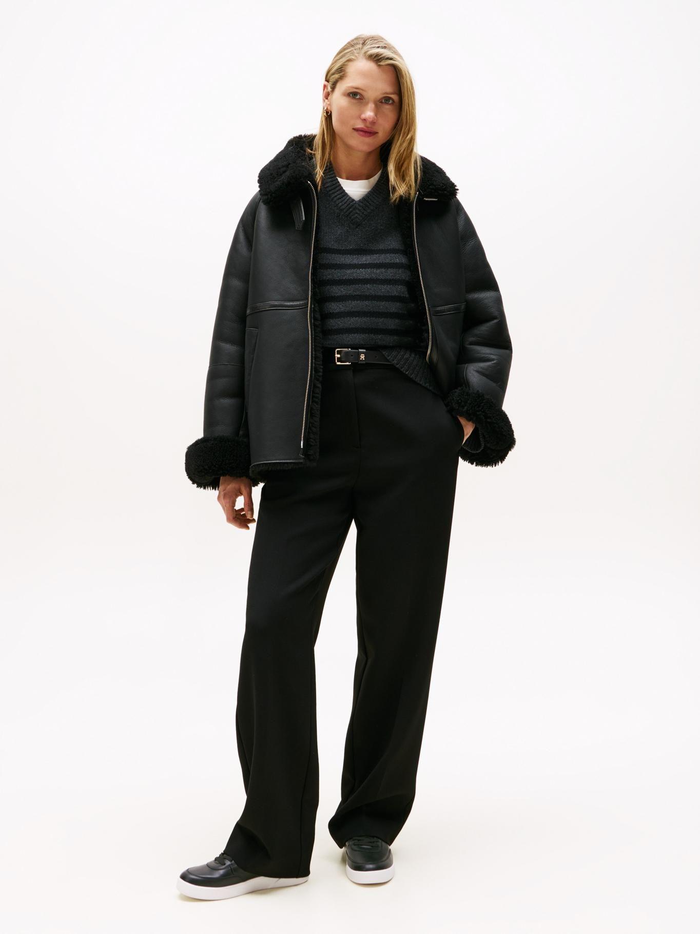 Zapatillas De Cuero Essential Chic Negro Tommy Hilfiger-1