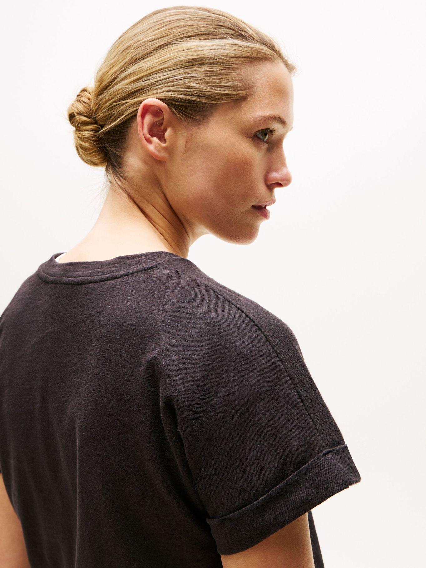 Polera Texturizada Con Logo Negro BDS Tommy Hilfiger-3