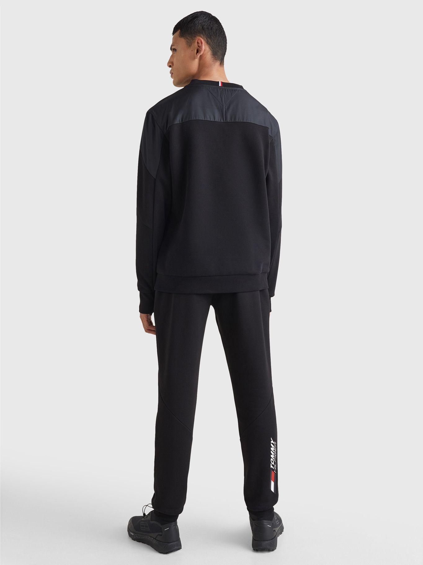 Joggers Essentials Con Logo Negro Tommy Hilfiger-1