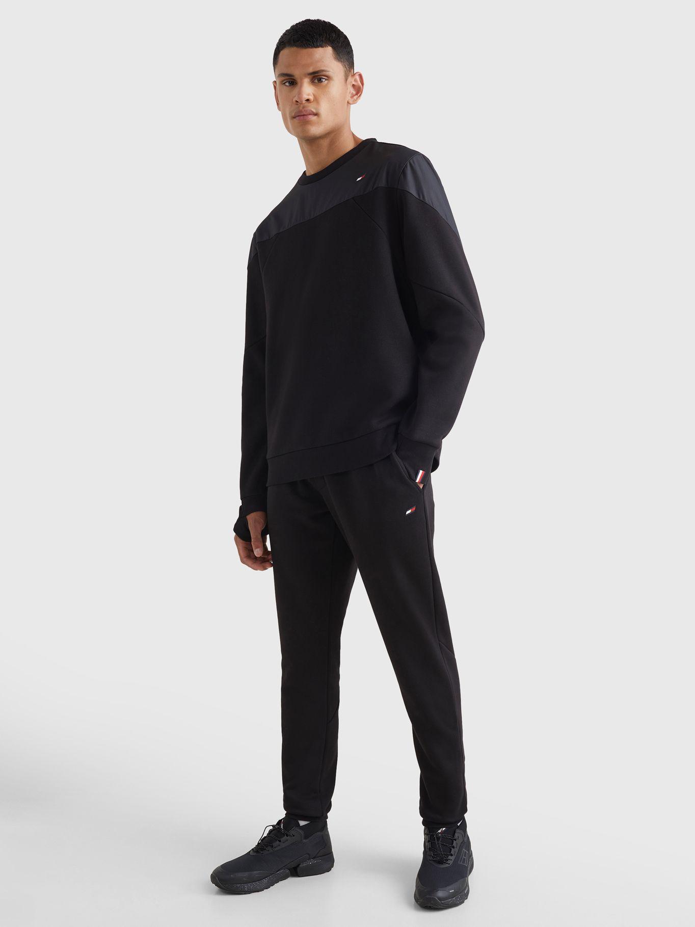 Joggers Essentials Con Logo Negro Tommy Hilfiger-0