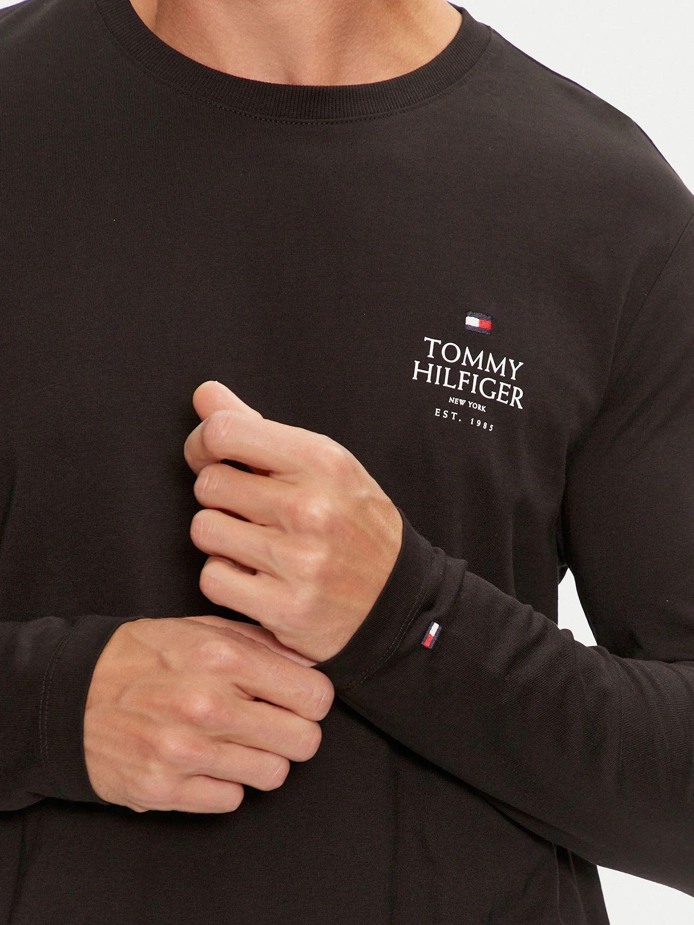 Polera Solid Con Logo Negro Tommy Hilfiger-4