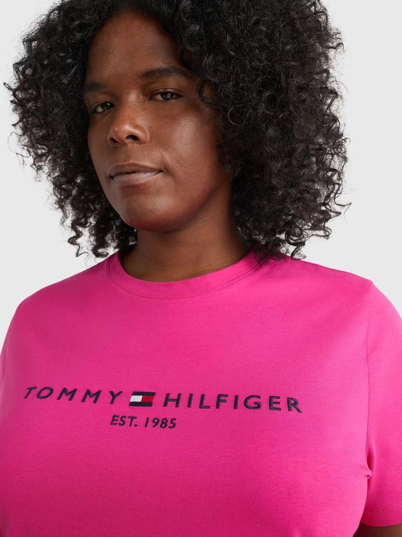 Polera Curve Essential C-Neck Fucsia Tommy Hilfiger-3