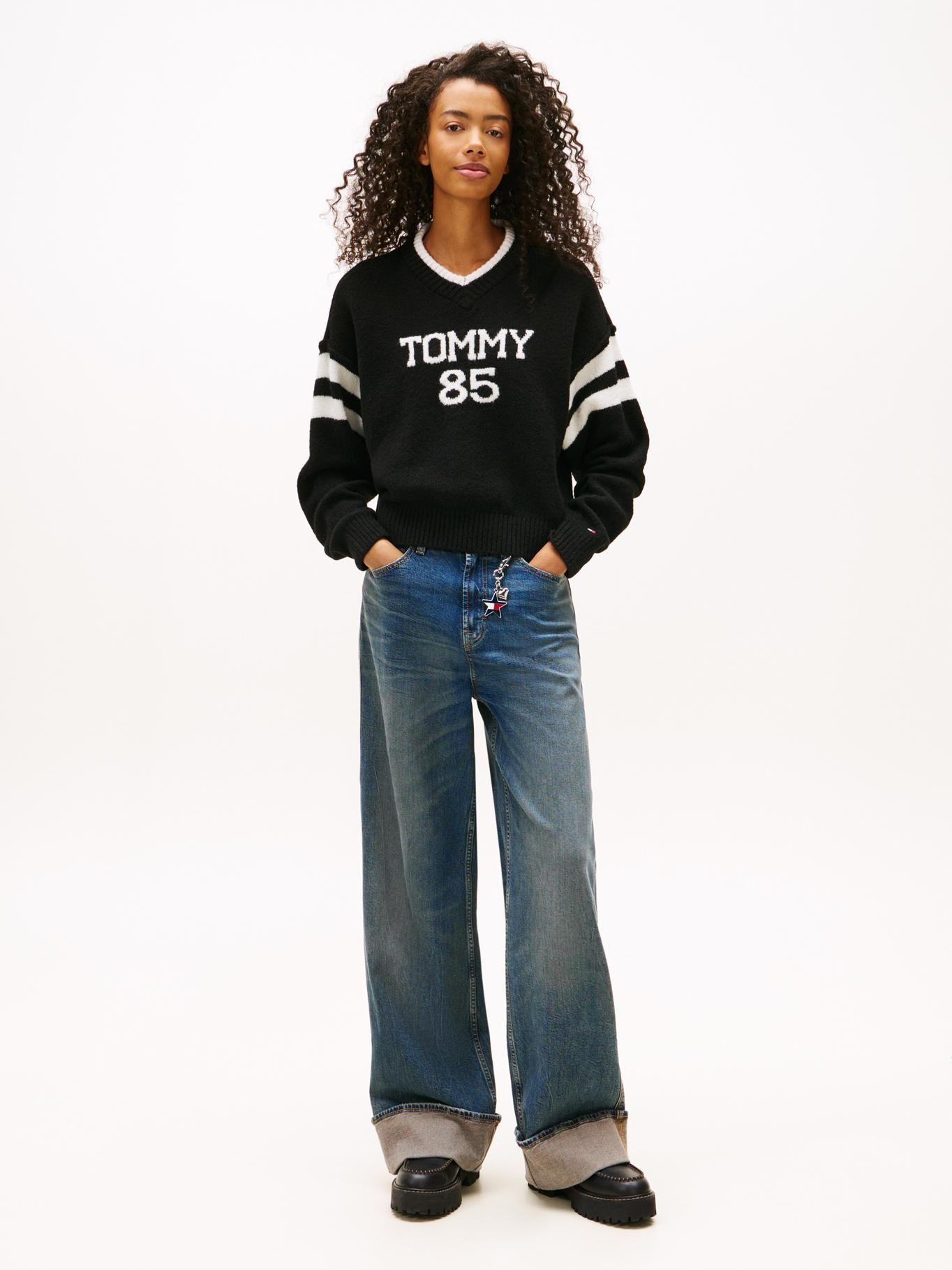 Sweater Logo Varsity Relaxed Fit Tommy Jeans Negro-1