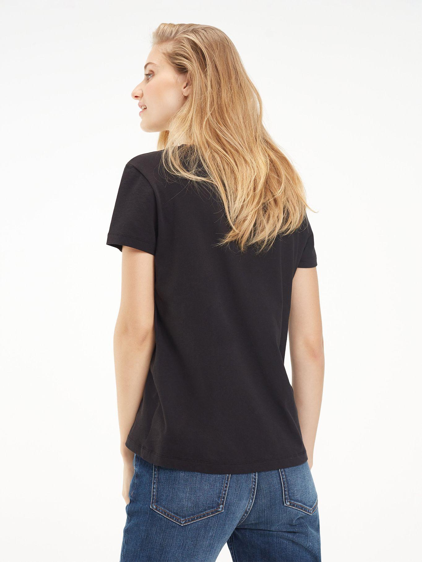 Polera Heritage C-Neck Negro Tommy Hilfiger-2