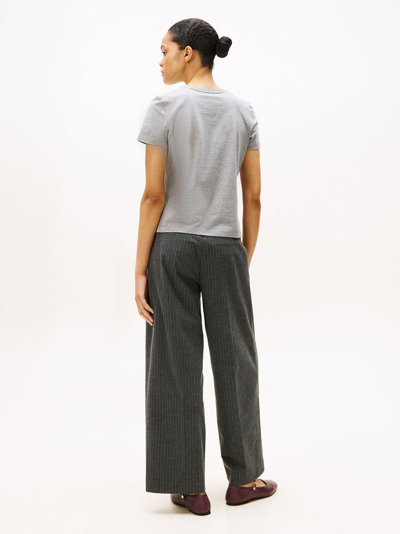 Polera Con Logo Bordado Regular Fit Gris Tommy Hilfiger-2