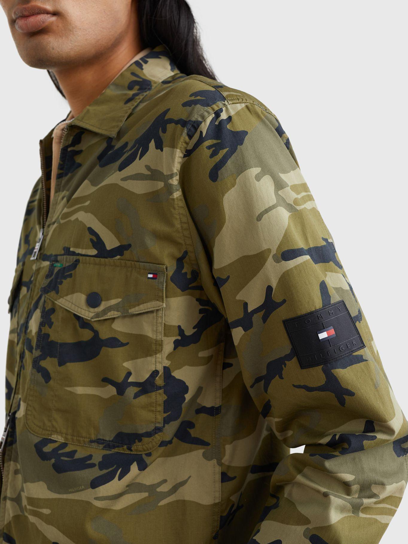 Sobrecamisa Camo Print Verde Tommy Hilfiger JN2-2