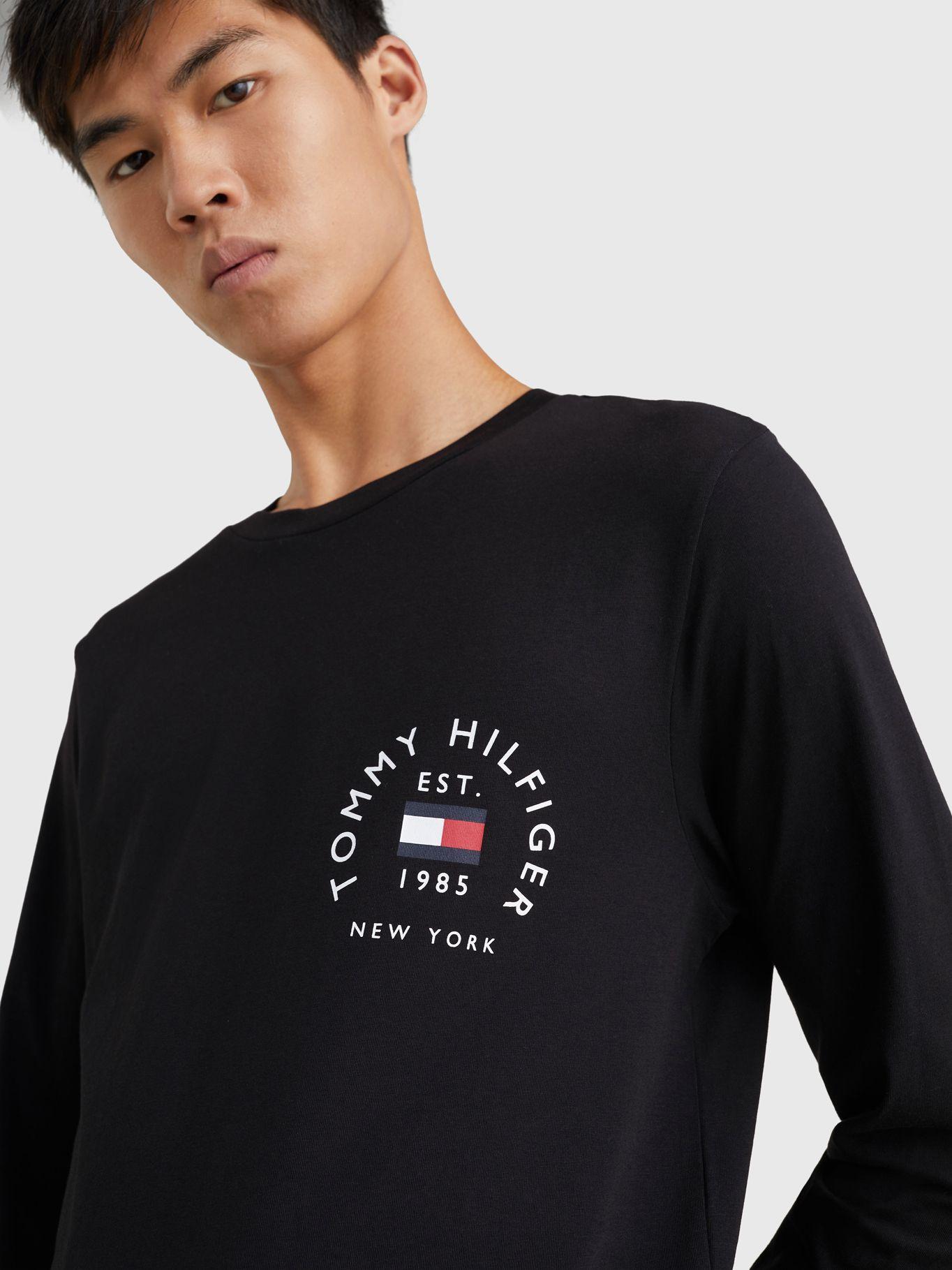 Polera Flag Arch Logo Slim Fit Negro Tommy Hilfiger-3