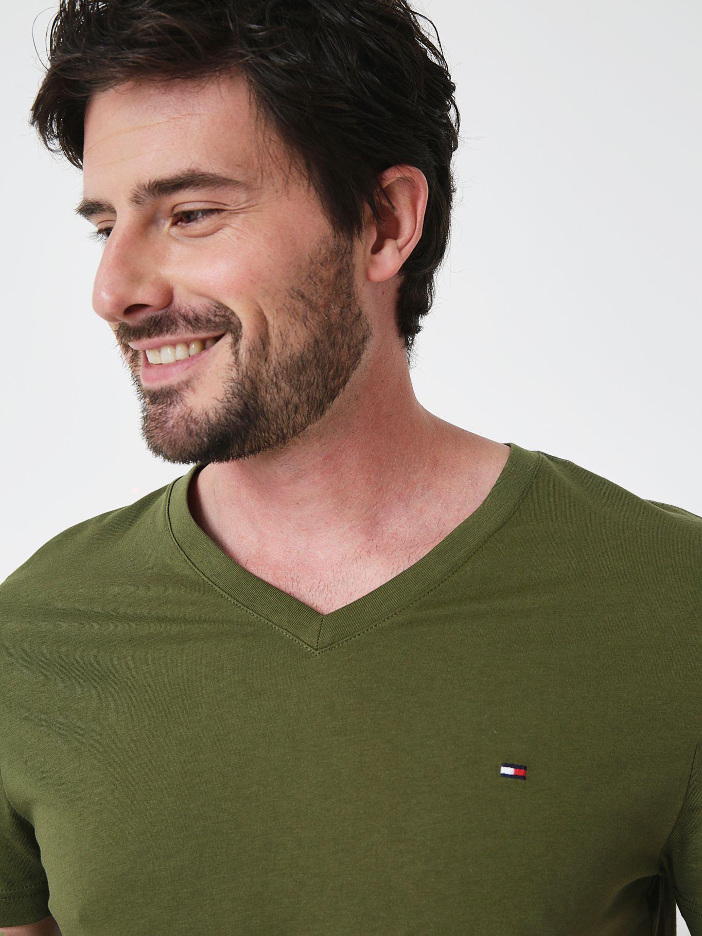 Polera Essential Cotton VNeck Slim 2MS Verde Tommy Hilfiger-3