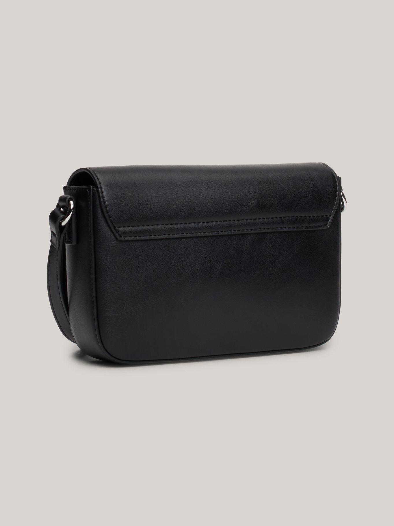 Bandolera Essential Con Solapa Negro Tommy Hilfiger-4