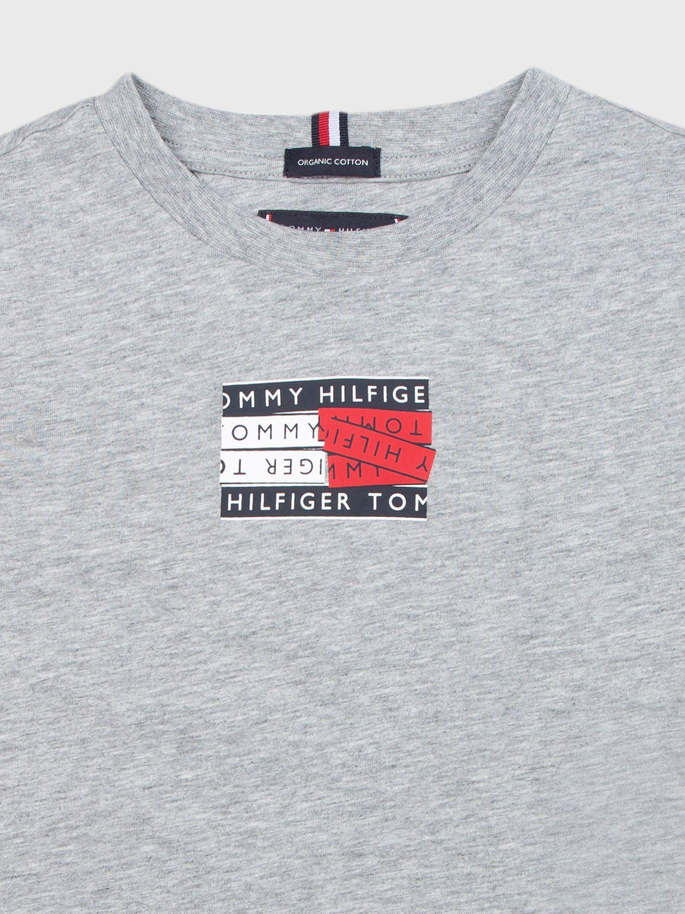Polera Básica Con Logos De Bandera Gris Tommy Hilfiger-2