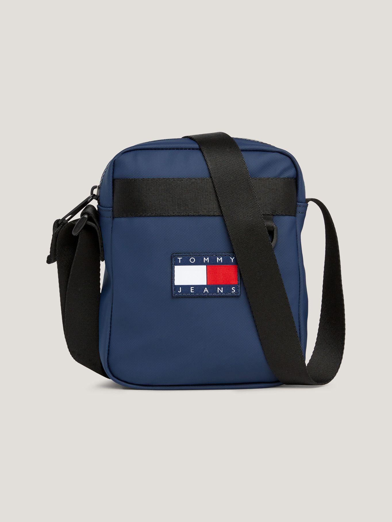 Bolso Reporter Elevated Con Parche Azul Tommy Hilfiger-0