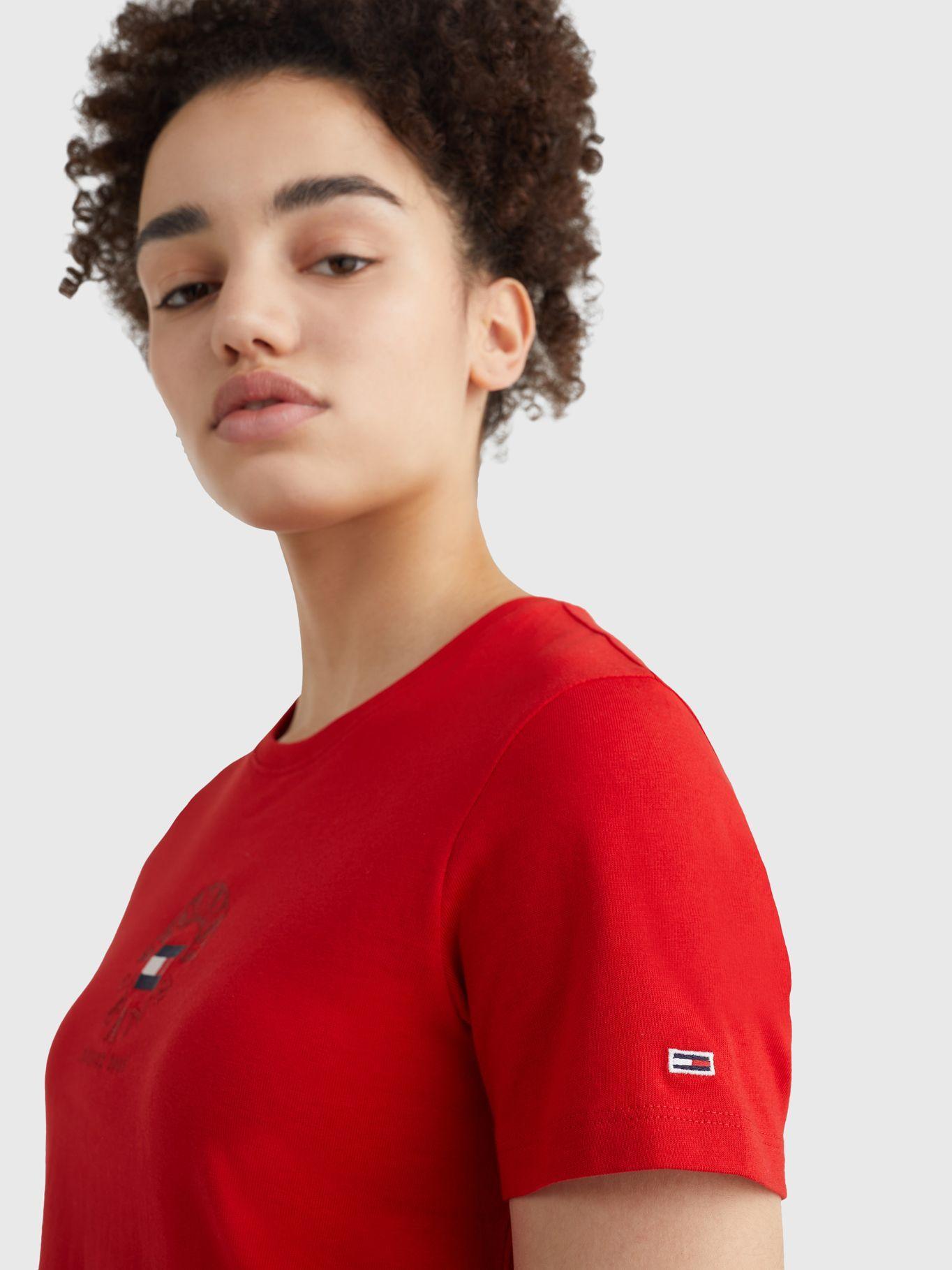 Polera Slim Timeless Circle Rojo Tommy Jeans JN2-2