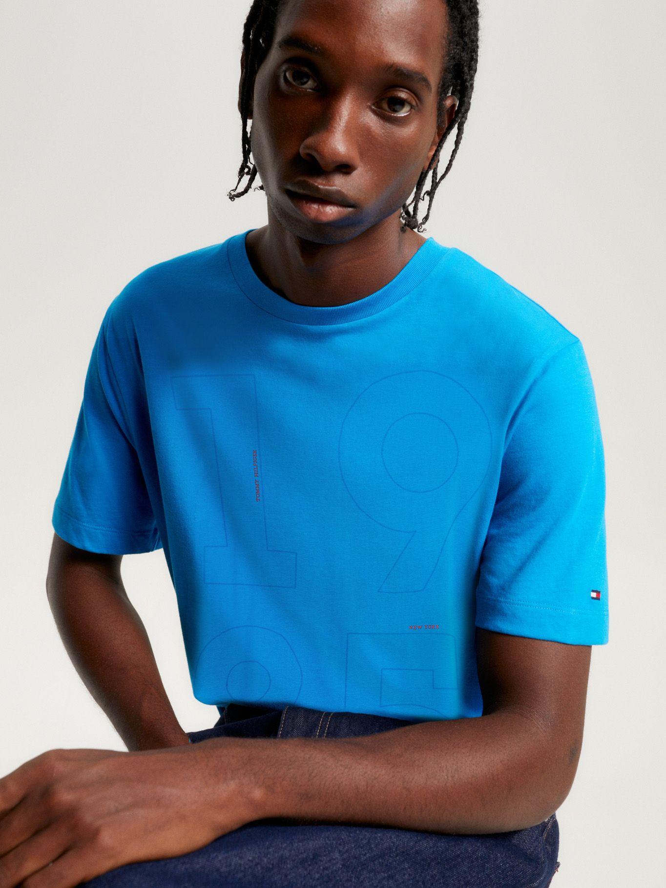 Polera Modern Graphic Logo Celeste Tommy Hilfiger-3