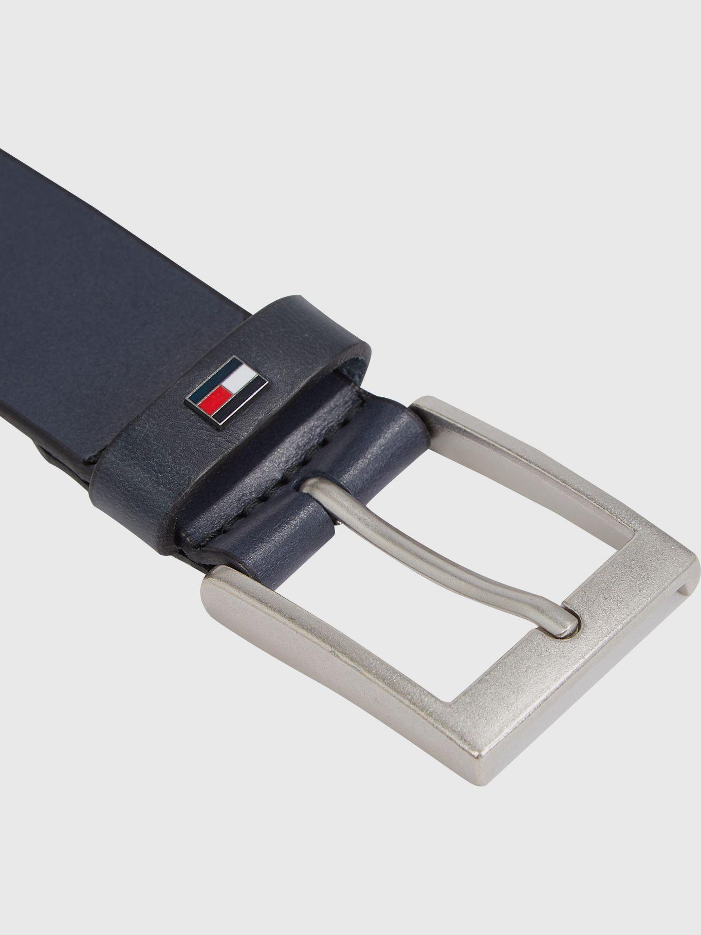 CINTURÓN ADAN CUERO LOGO ESMALTADO AZUL TOMMY HILFIGER-2