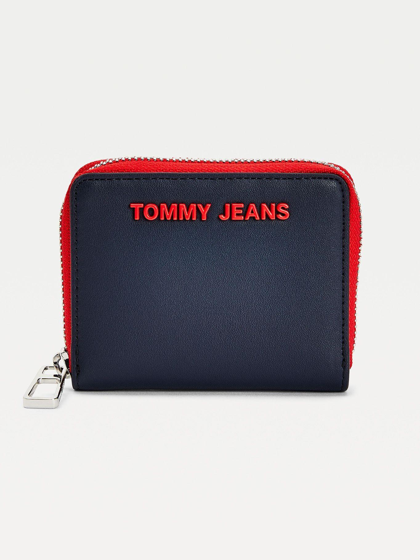 Billetera Essential Small Azul Tommy Hilfiger F2-0