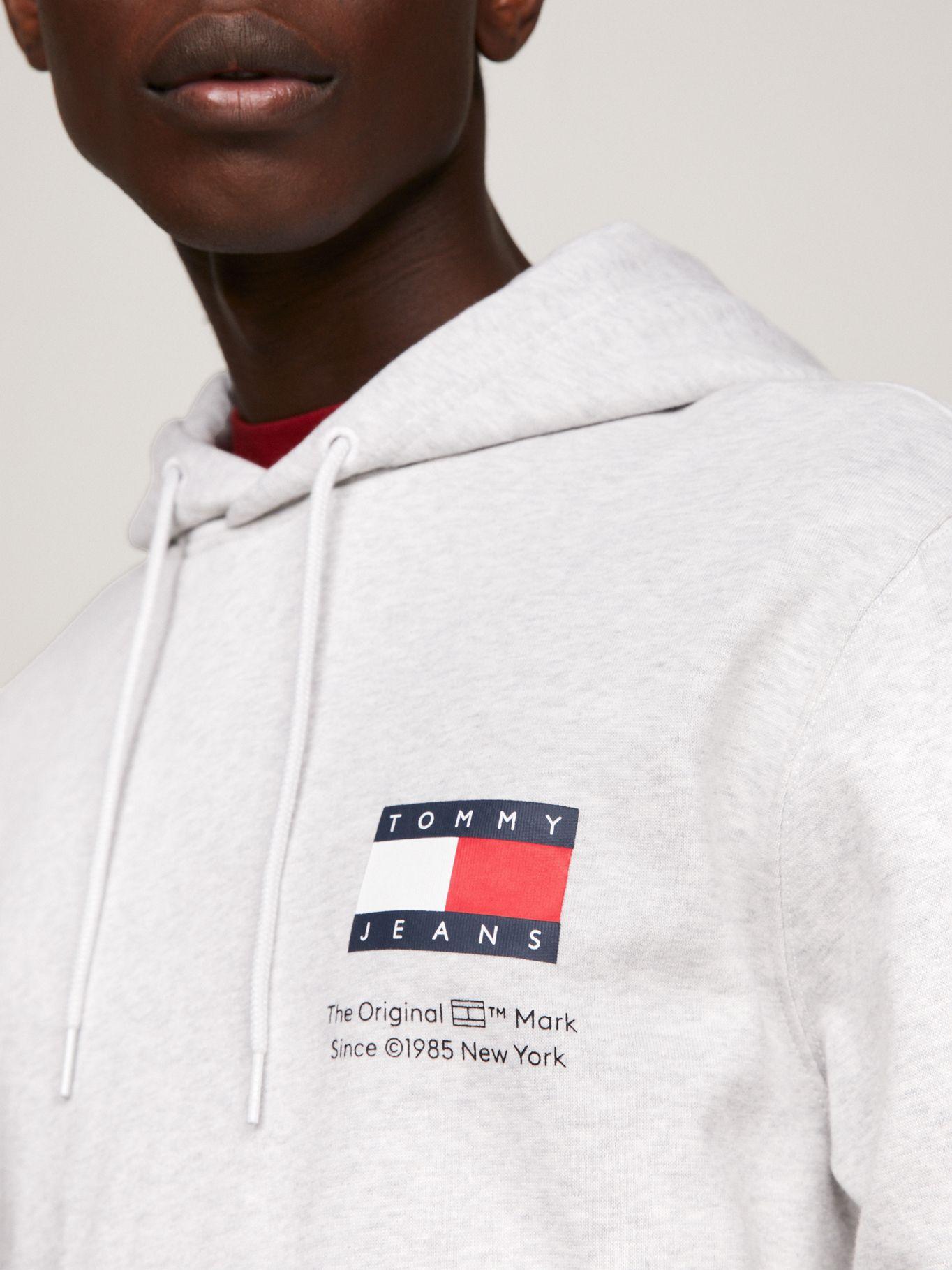 POLERÓN HOODIE ESSENTIAL GRIS TOMMY JEANS-3