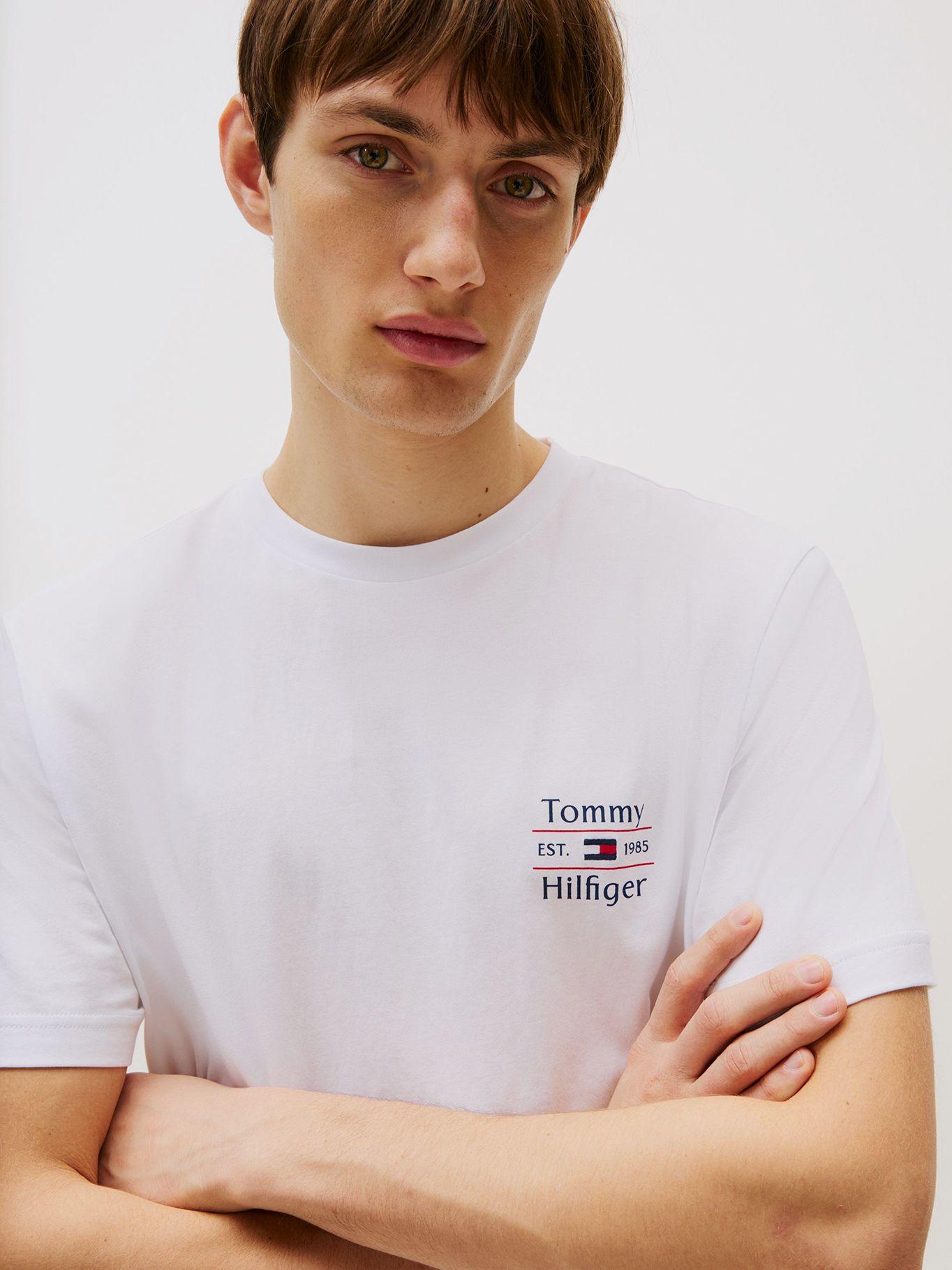 Polera Stack Con Logo Regular Fit Blanco Tommy Hilfiger-3