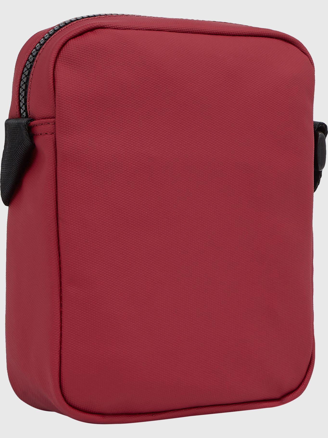 Bolso Reporter Elevated Con Parche Rojo Tommy Hilfiger-4