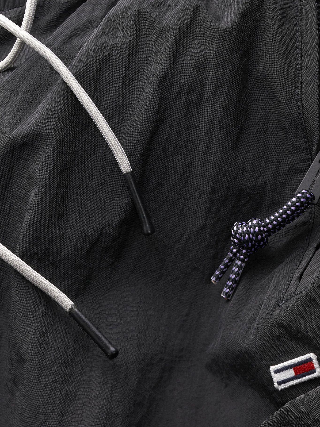 Jogger Cargo Crinkly Nylon Negro Tommy Jeans F2-2