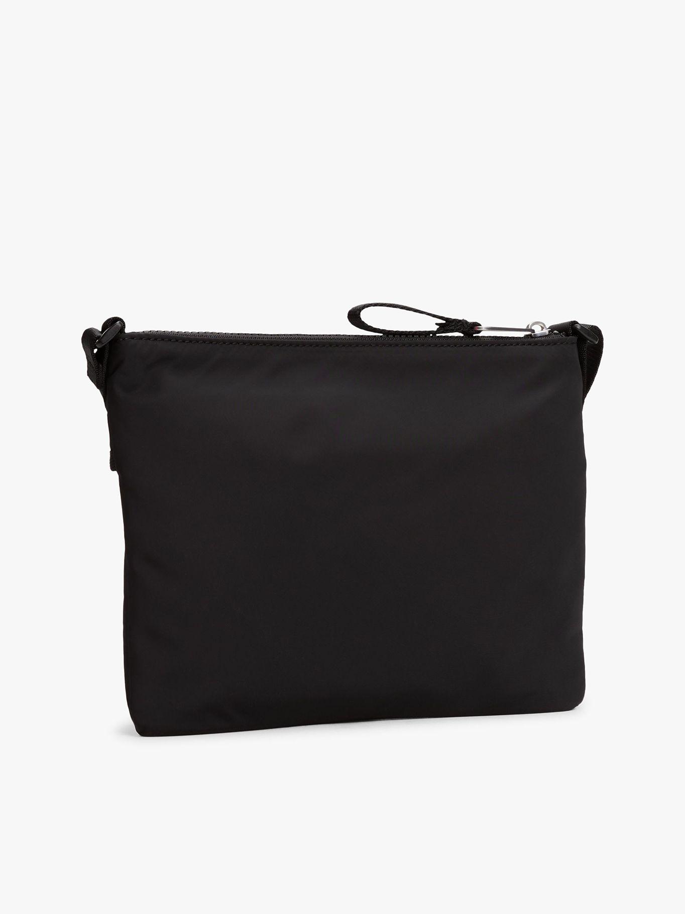 Bolso Urban Logo Engomado Negro Tommy Jeans-2