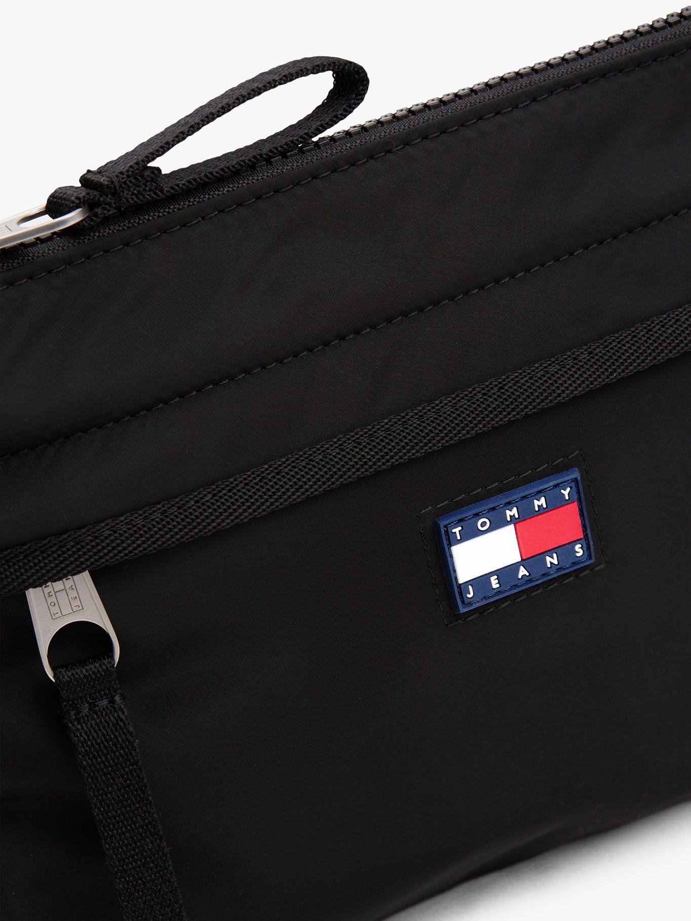 Bolso Urban Logo Engomado Negro Tommy Jeans-4
