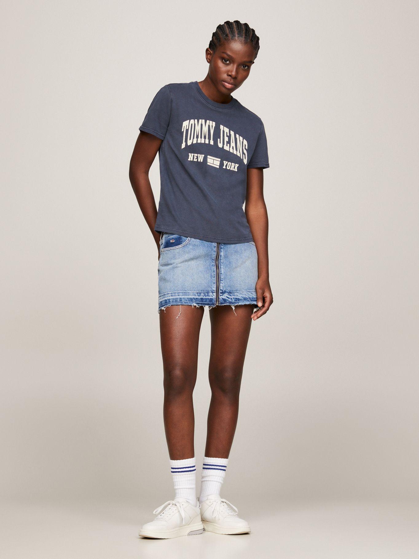 POLERA REGULAR FIT LOGO VARSITY AZUL TOMMY JEANS-1