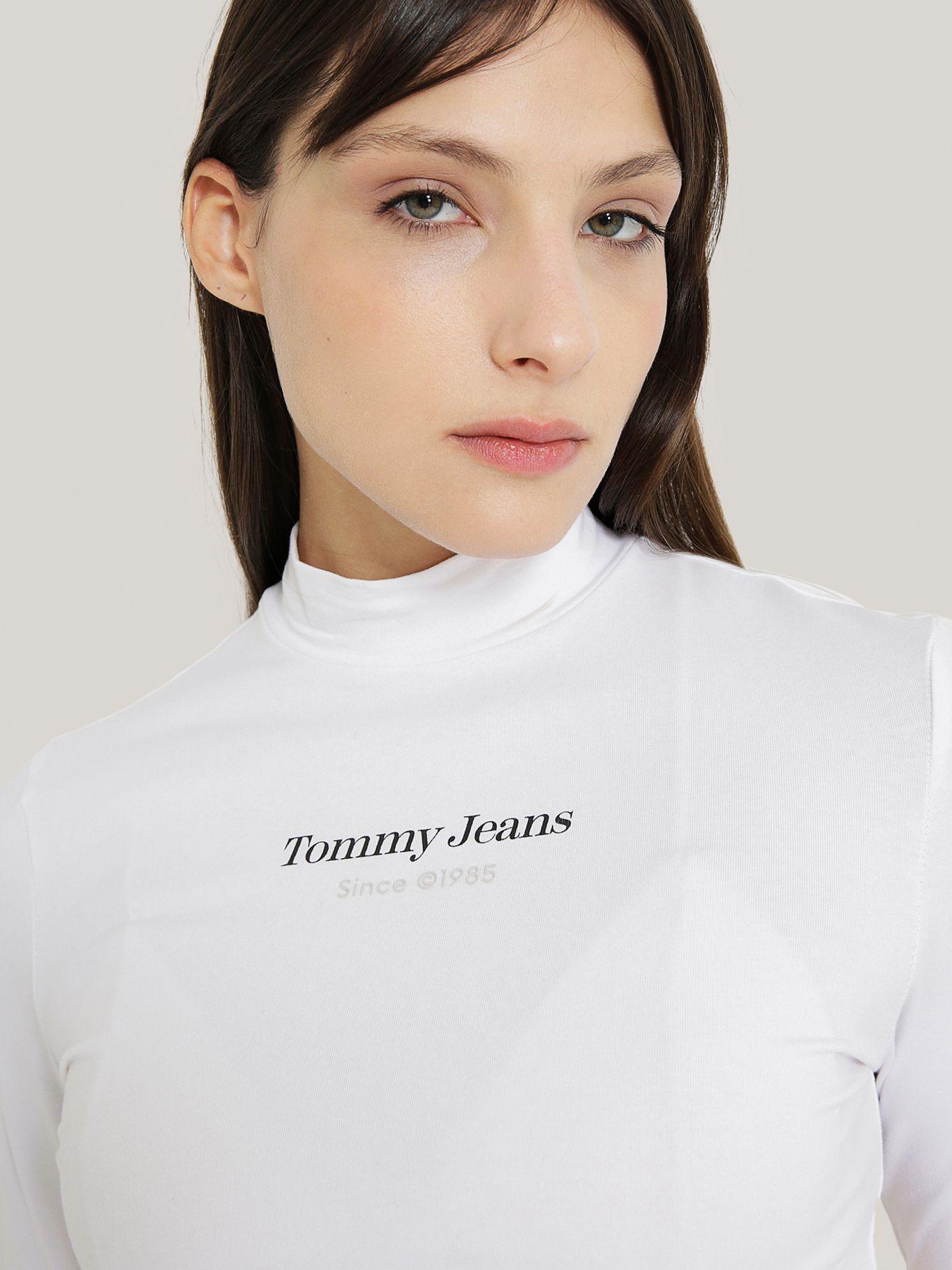 POLERA CROP TOP ESSENTIAL BLANCO TOMMY JEANS-3