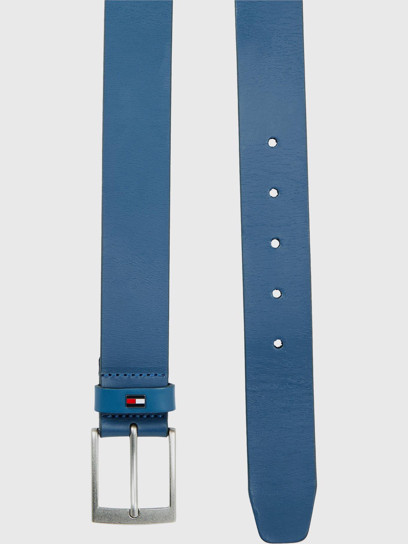 CINTURÓN DE CUERO LOGO ESMALTADO CELESTE TOMMY HILFIGER-1